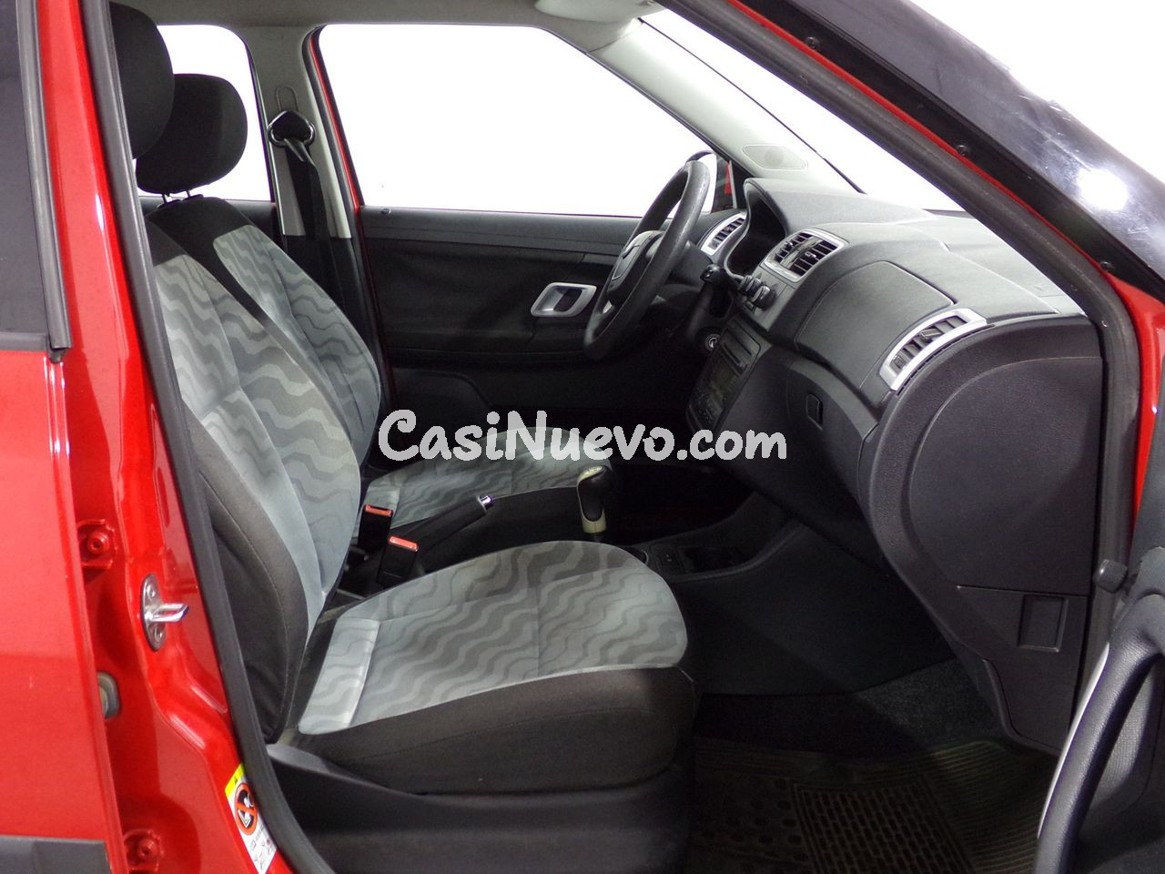 Skoda Fabia Young - foto 9