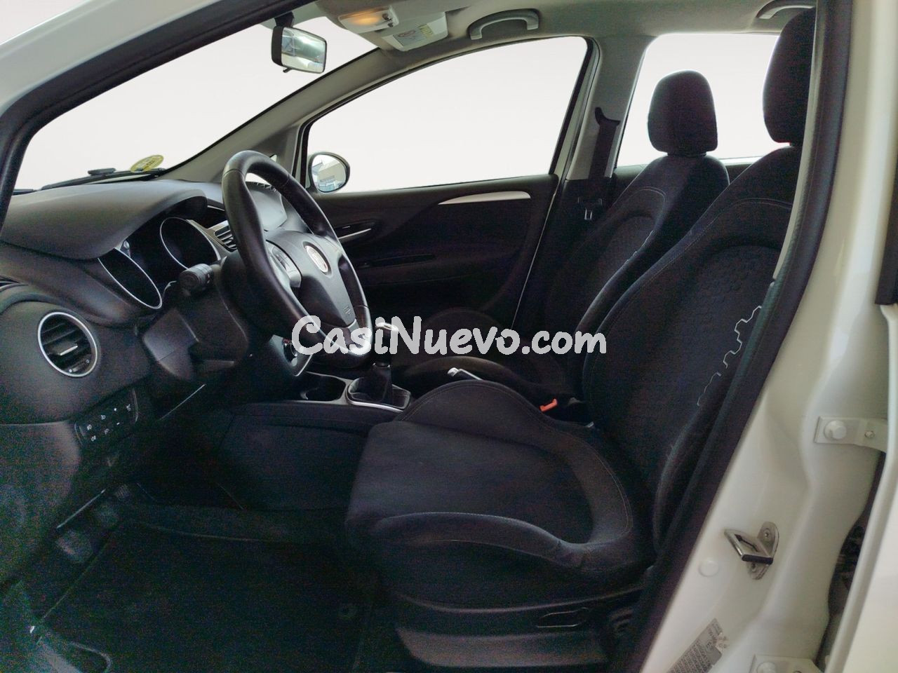 Fiat Punto Young - foto 8