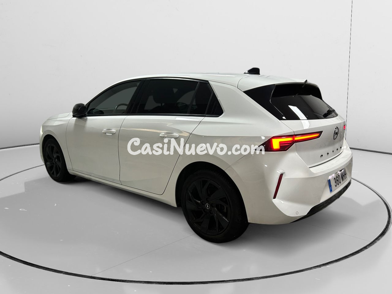 Opel Astra GS Line - foto 4