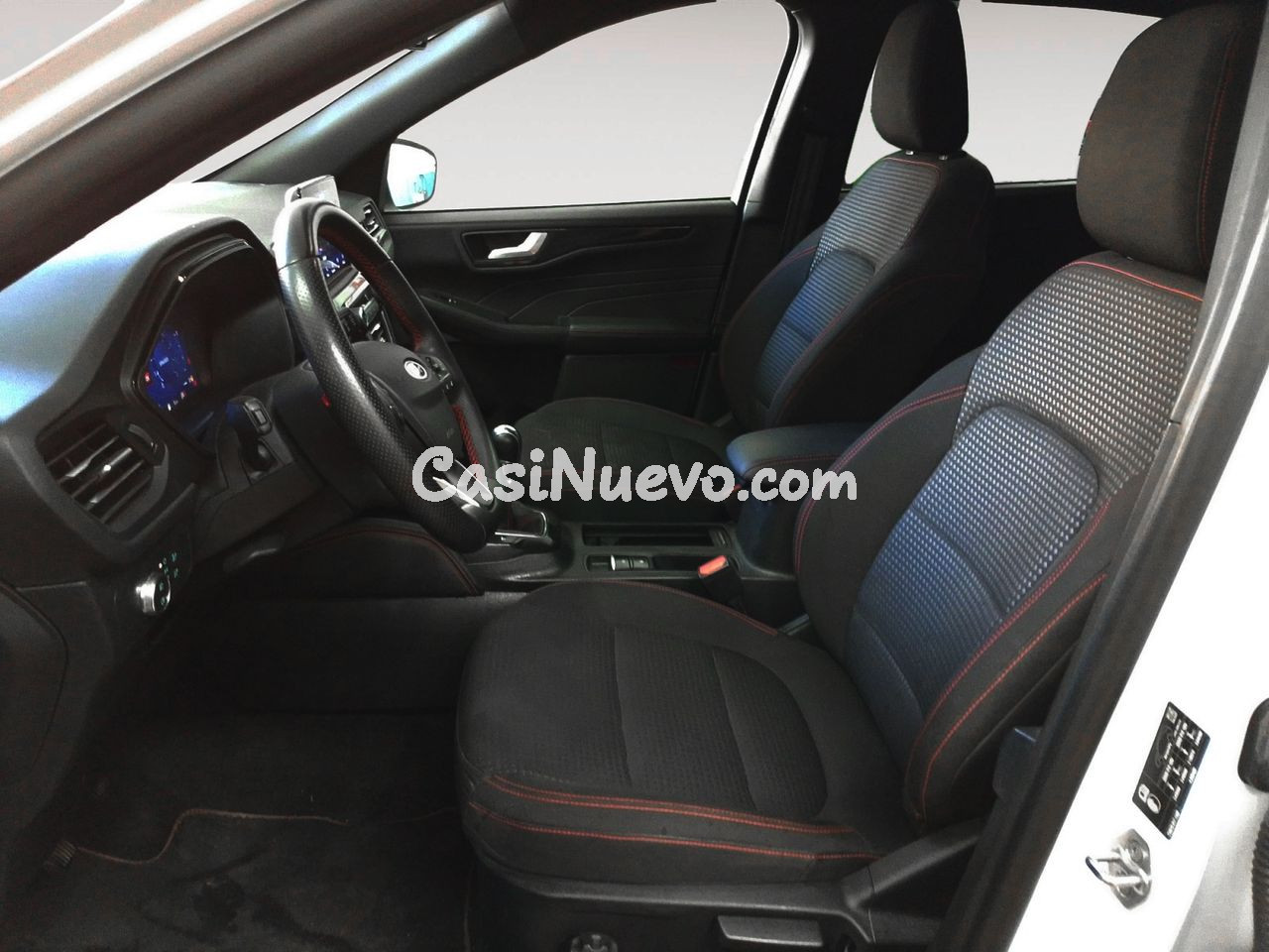 Ford Kuga ST-Line - foto 8