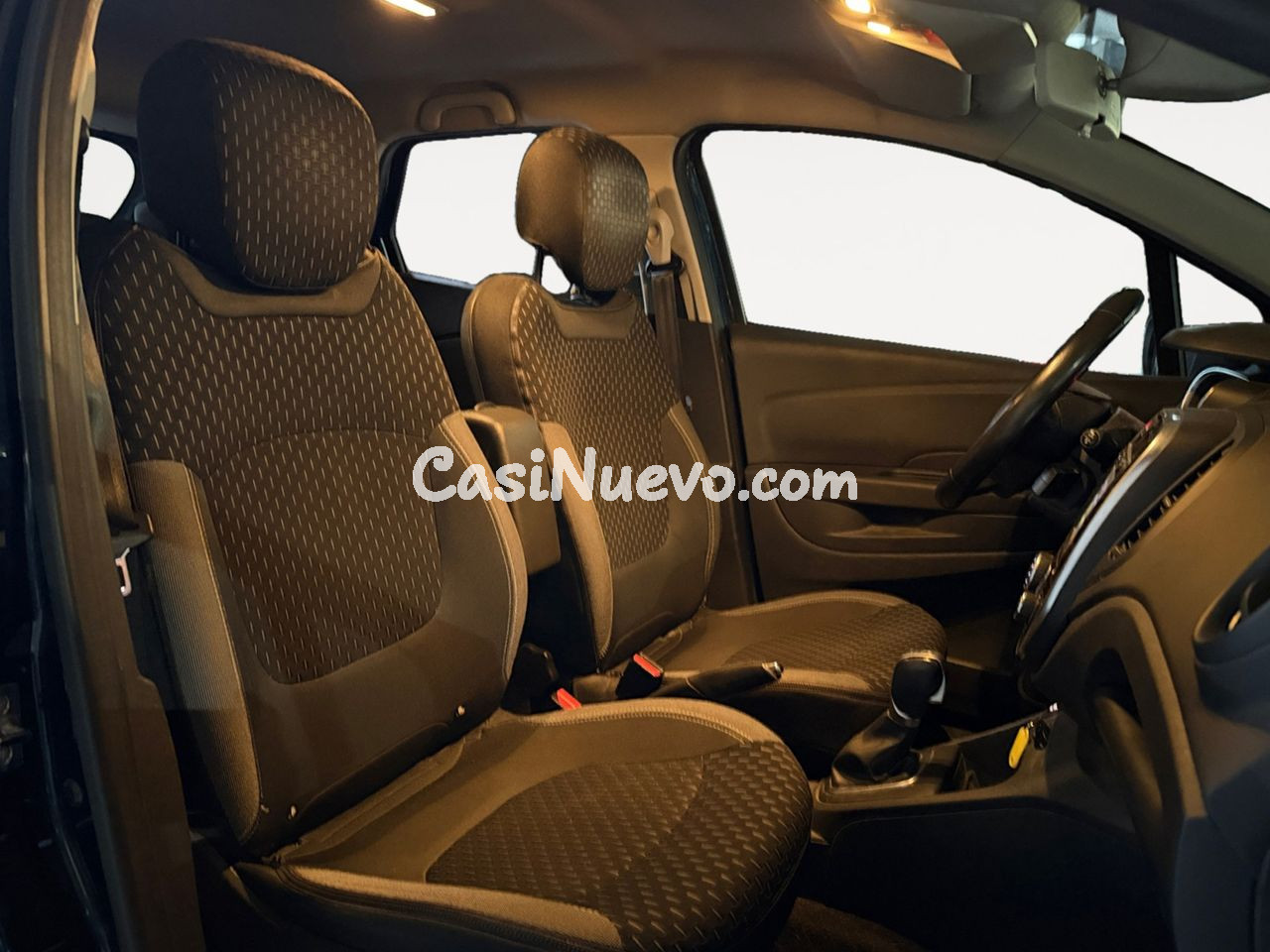 Renault Captur Zen - foto 11