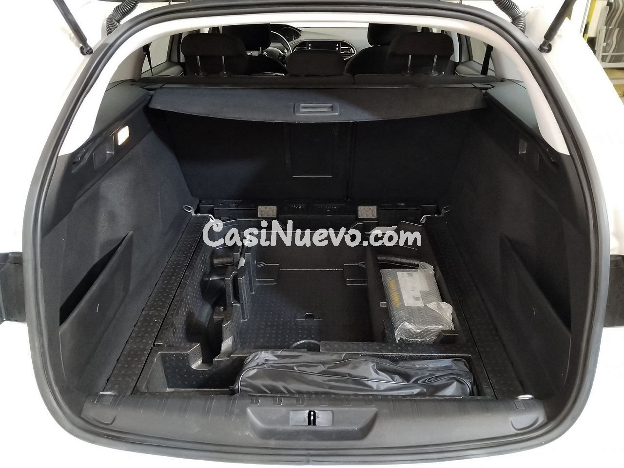 Peugeot 308 SW Style BlueHDi 130 S&S - foto 26