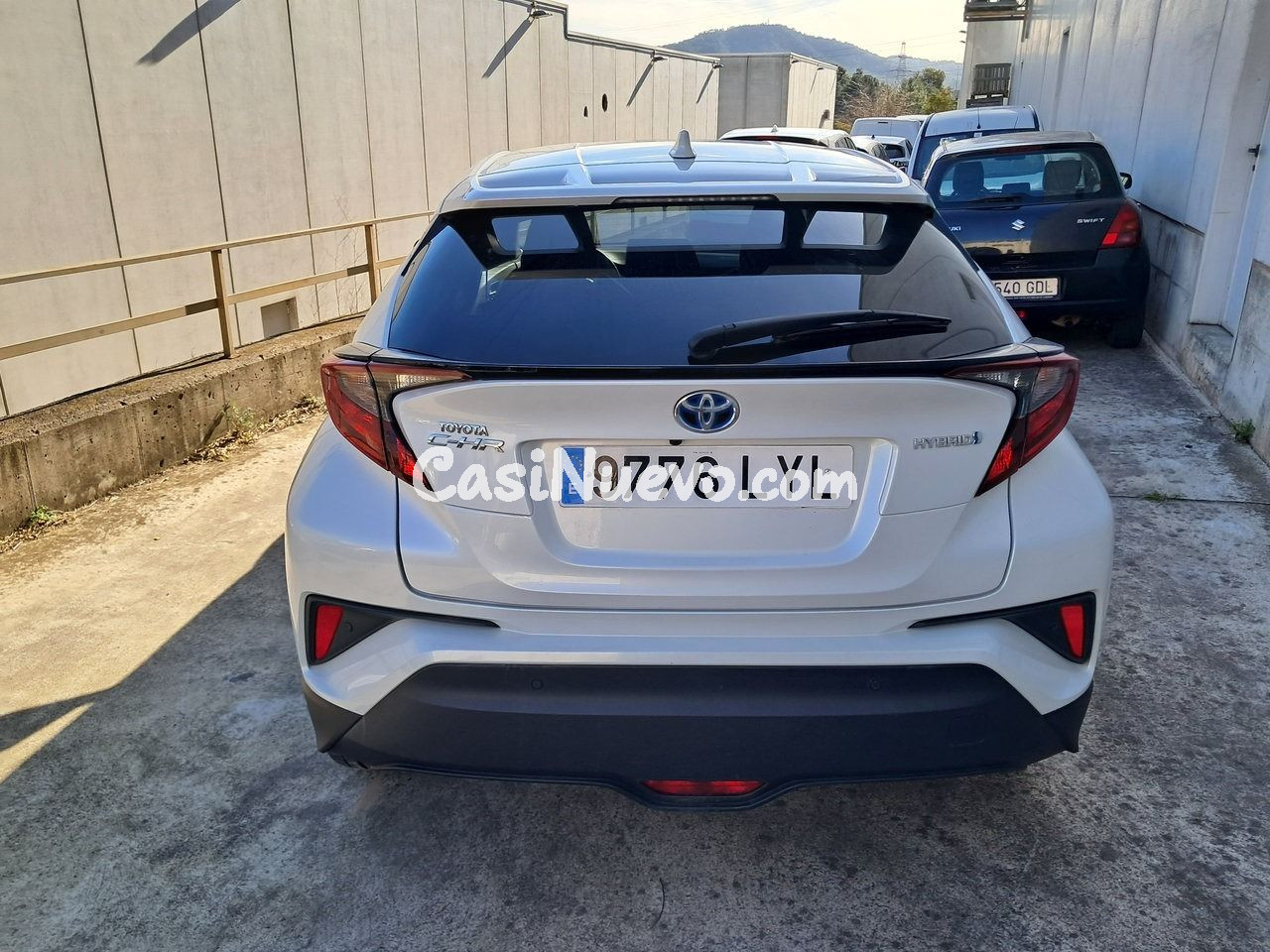Toyota C-hr 1.8 125h Advance - foto 5