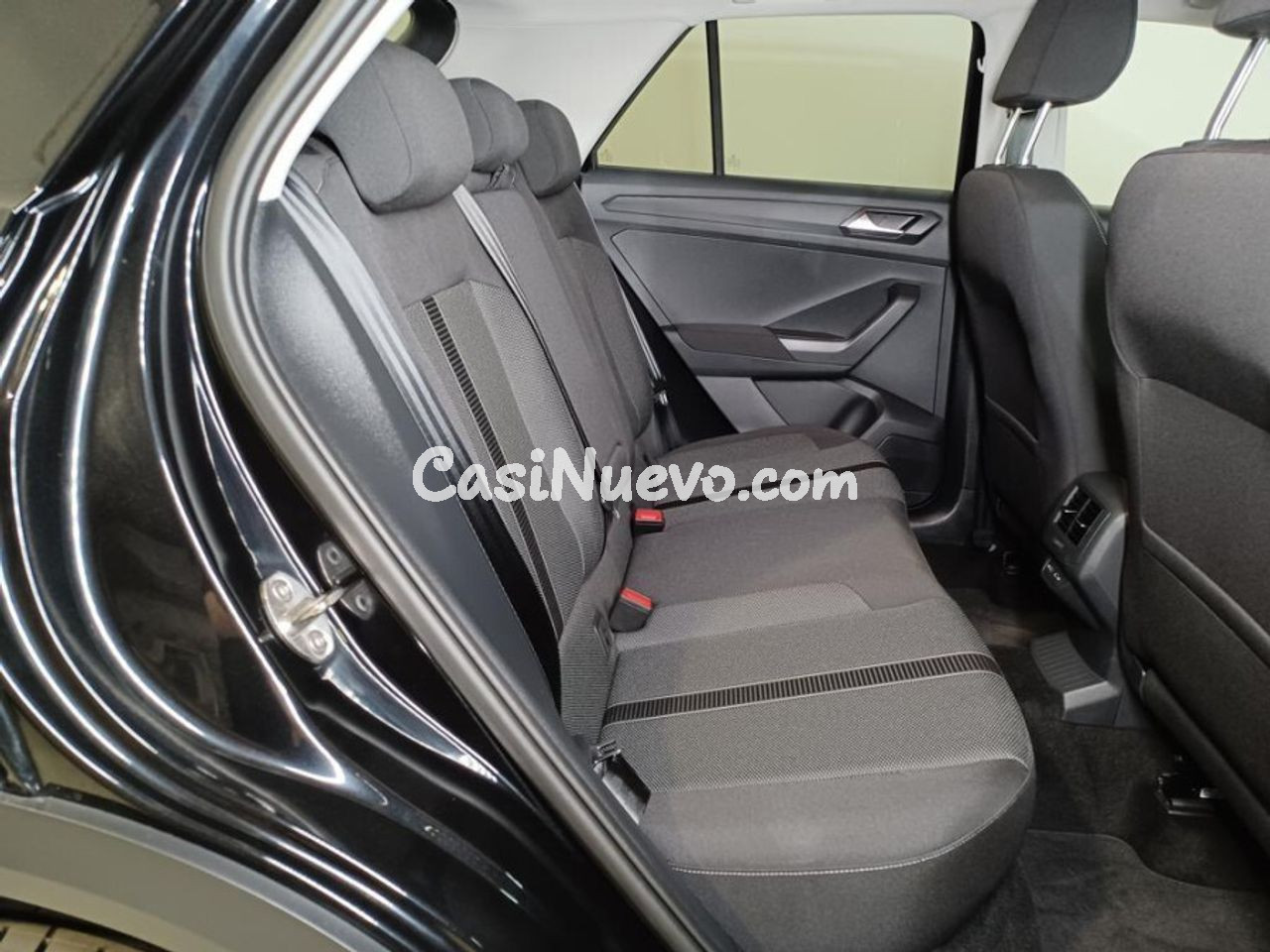 Volkswagen T-Roc Life 1.0 TSI 81kW 110CV - foto 8