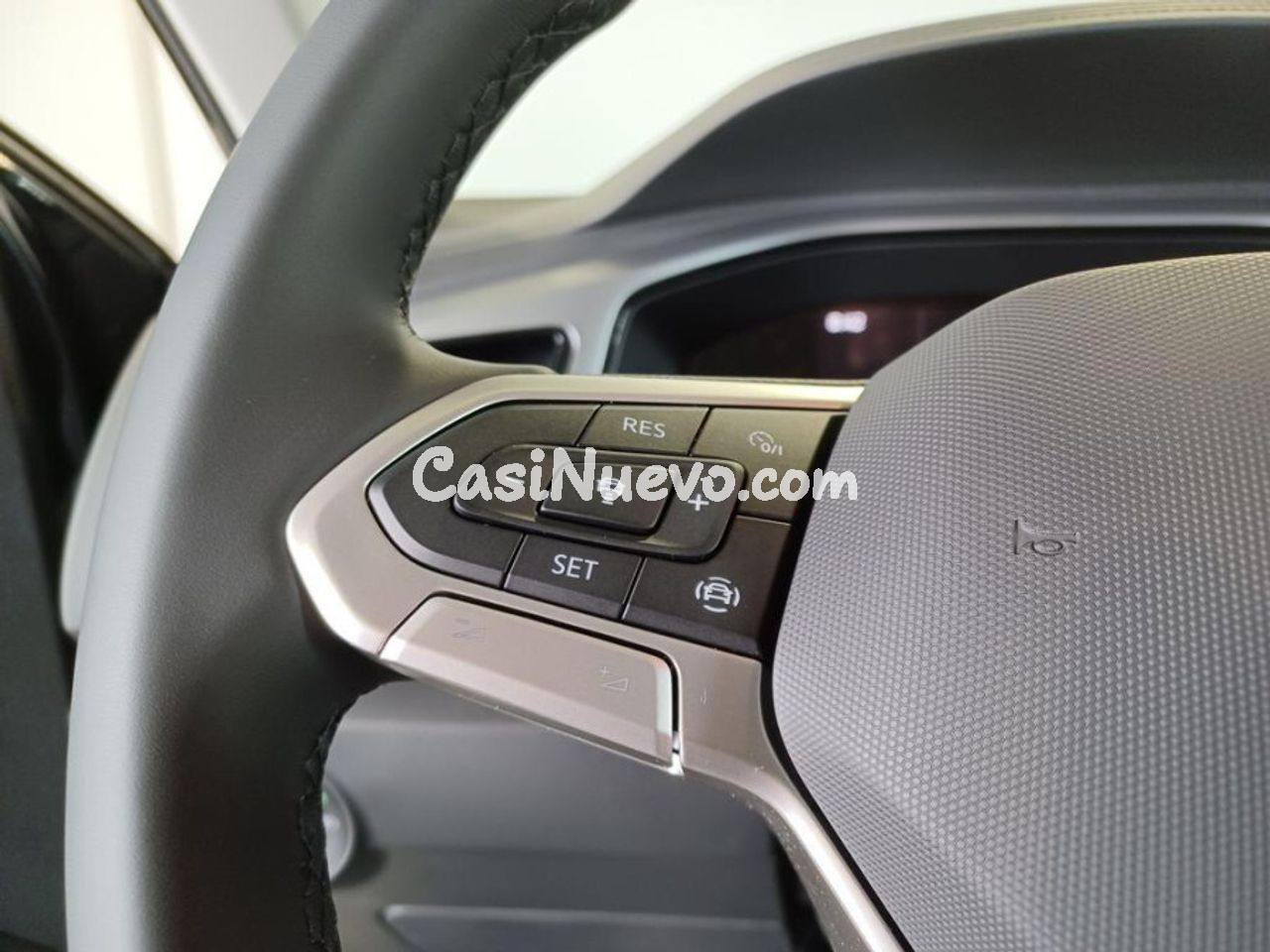 Volkswagen T-Roc Life 1.0 TSI 81kW 110CV - foto 10