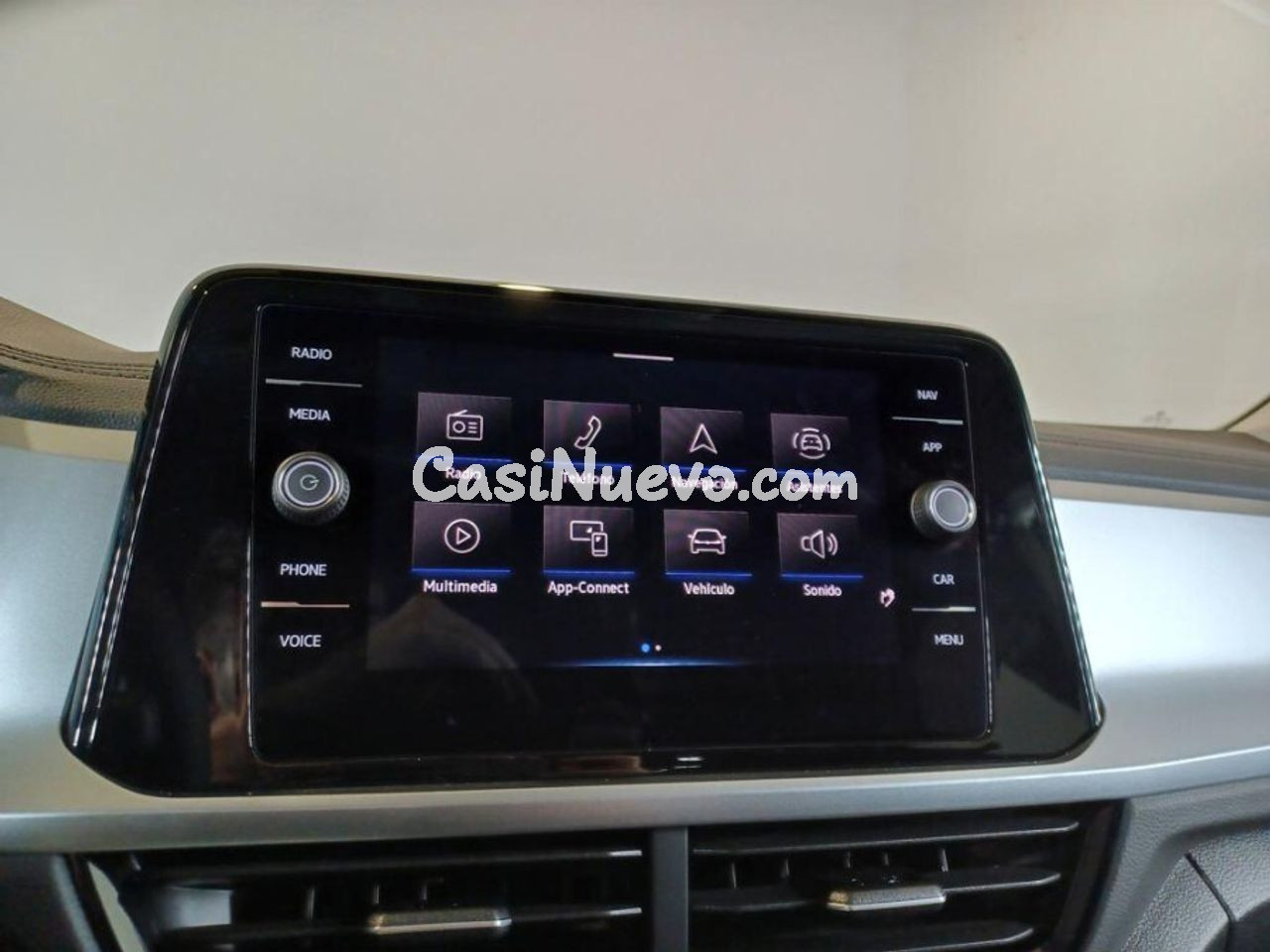 Volkswagen T-Roc Life 1.0 TSI 81kW 110CV - foto 12