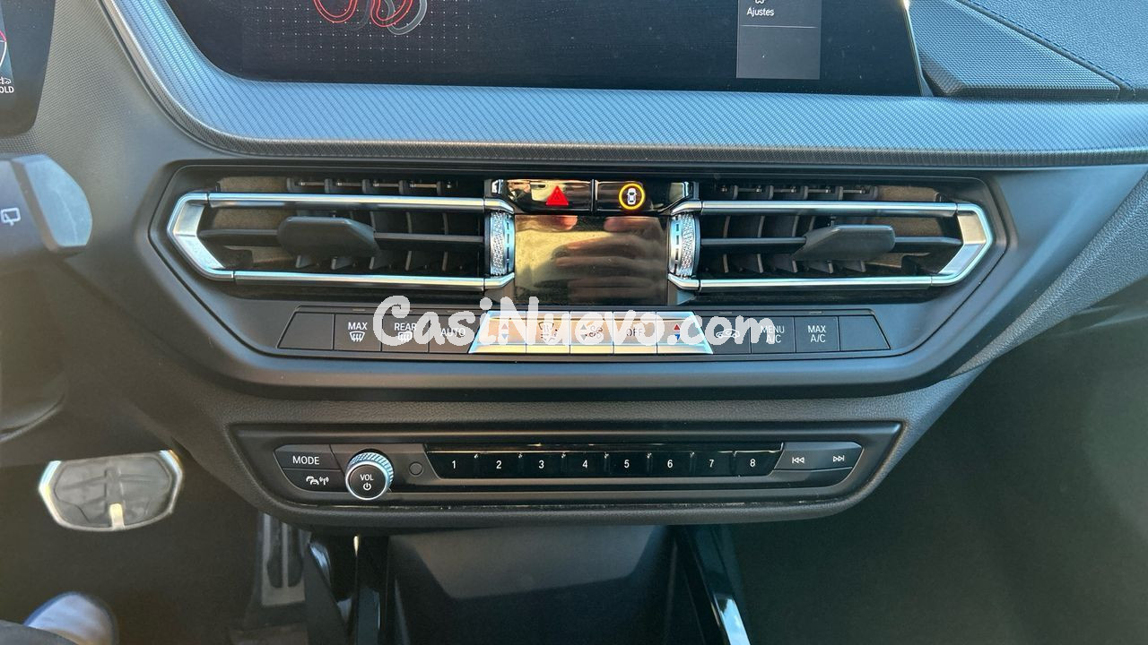 BMW Serie 1 2.0 118D BUSINESS AUTO 150 5P - foto 19