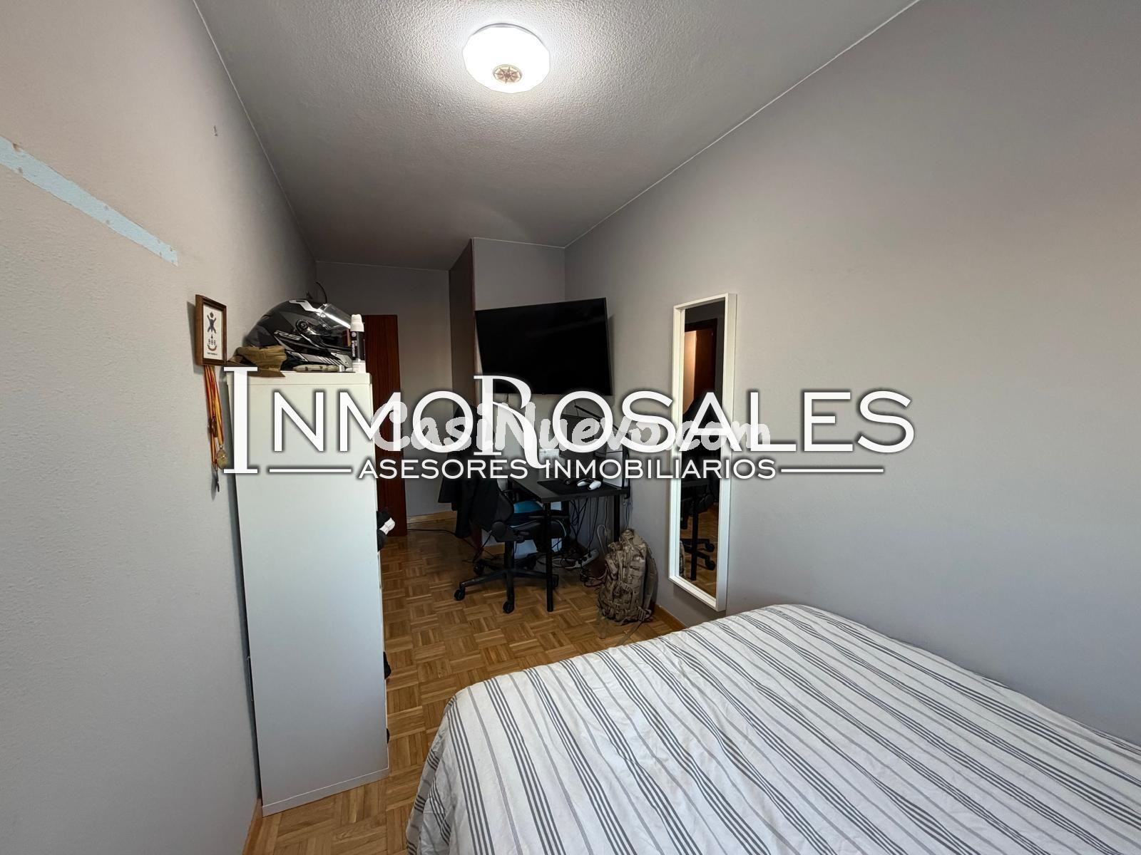 3 DORMITORIOS URBANIZACION CERRADA CON PISCINA-BUTARQUE - foto 42