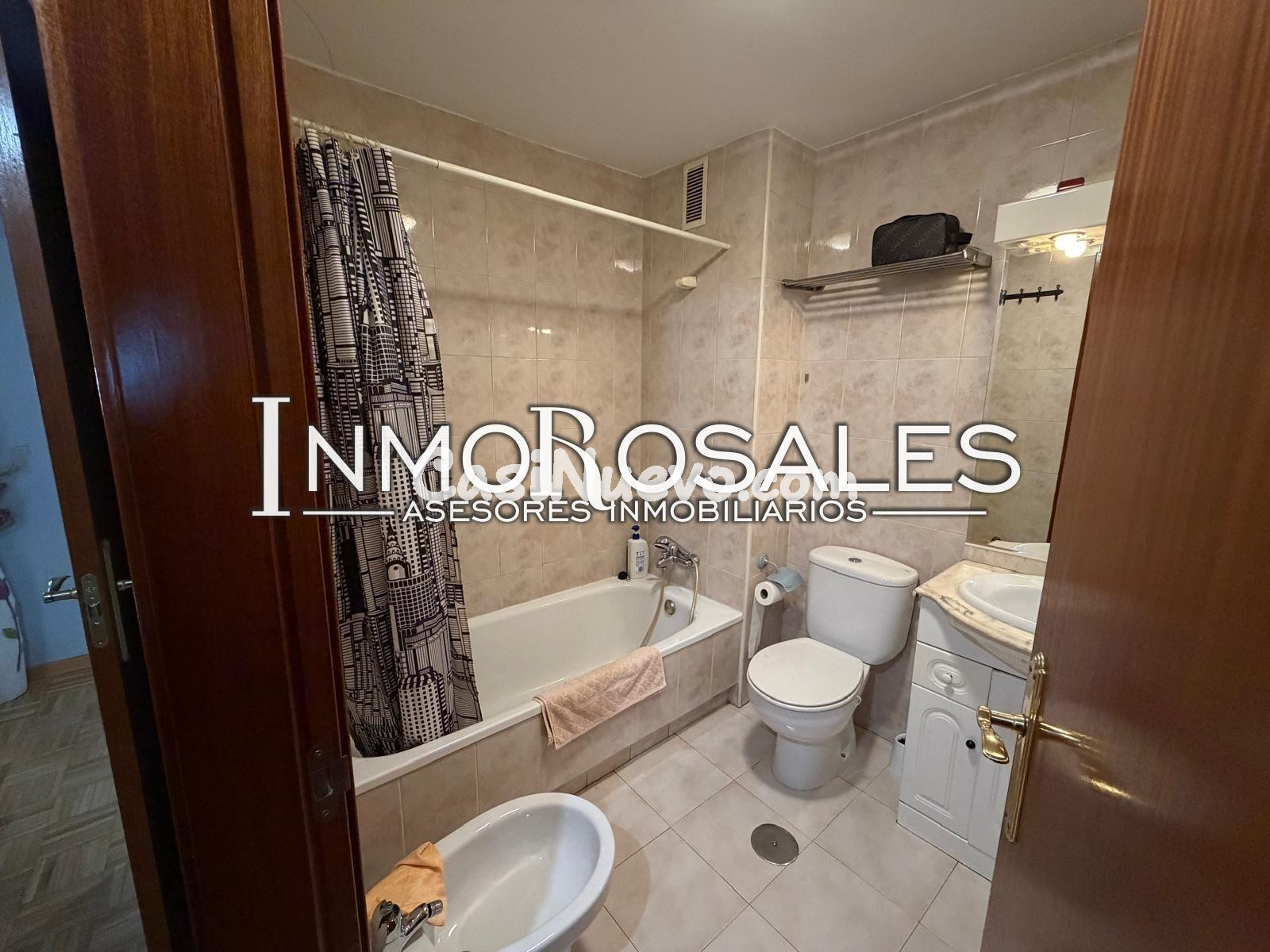 3 DORMITORIOS URBANIZACION CERRADA CON PISCINA-BUTARQUE - foto 50