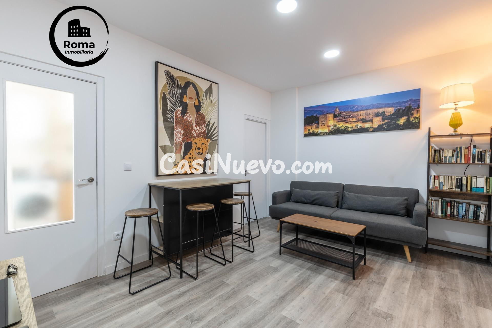 Piso con licencia turística en pleno centro de Granada - foto 2