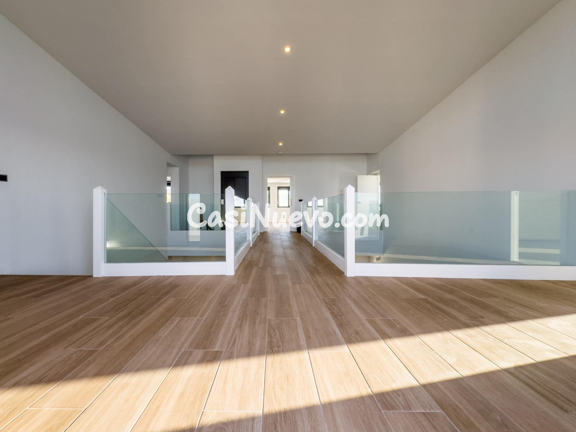 Chalet MINIMALISTA de DISEÑO MODERNO en venta en La Zubia. - foto 15