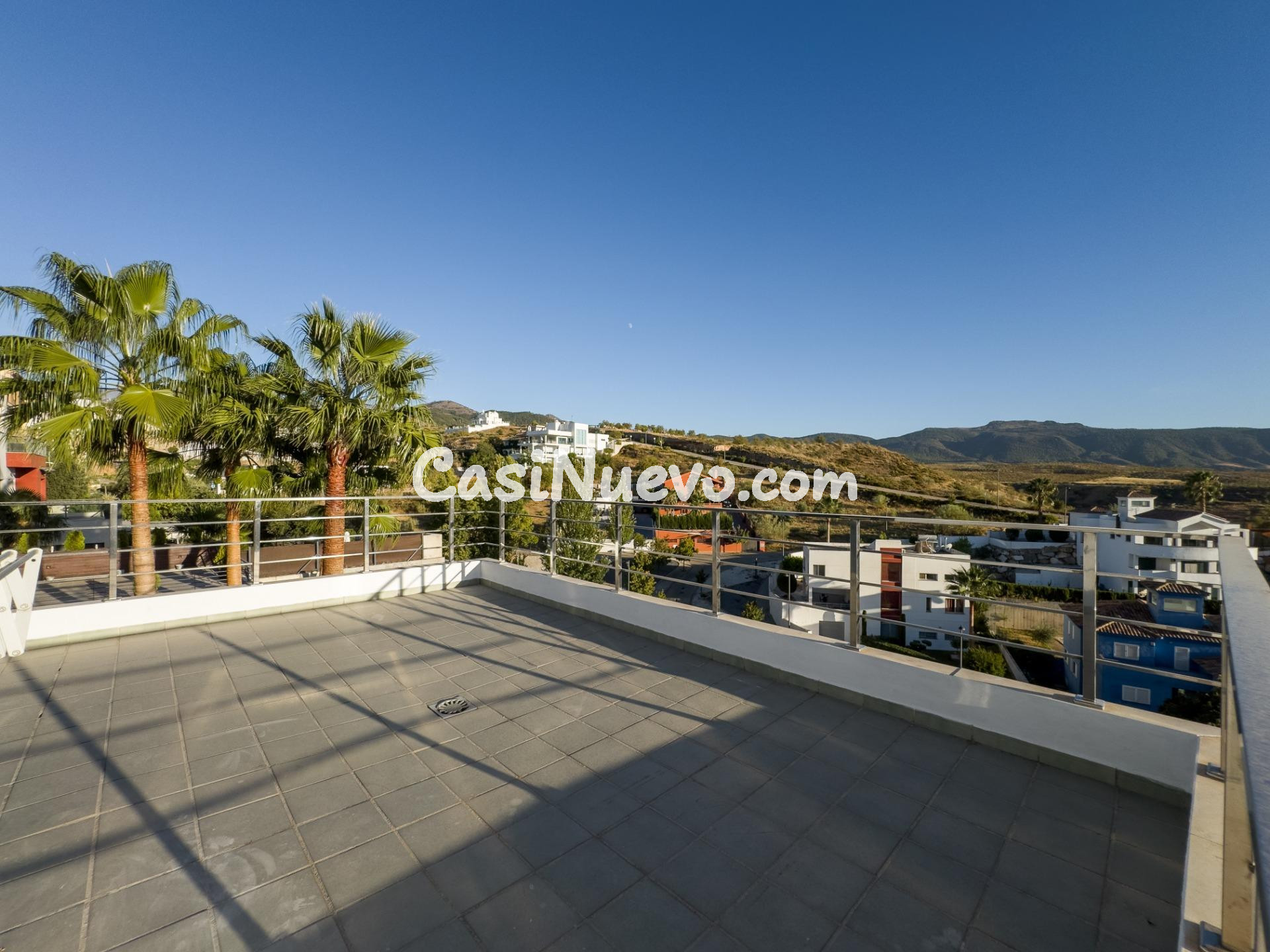 Chalet MINIMALISTA de DISEÑO MODERNO en venta en La Zubia. - foto 23