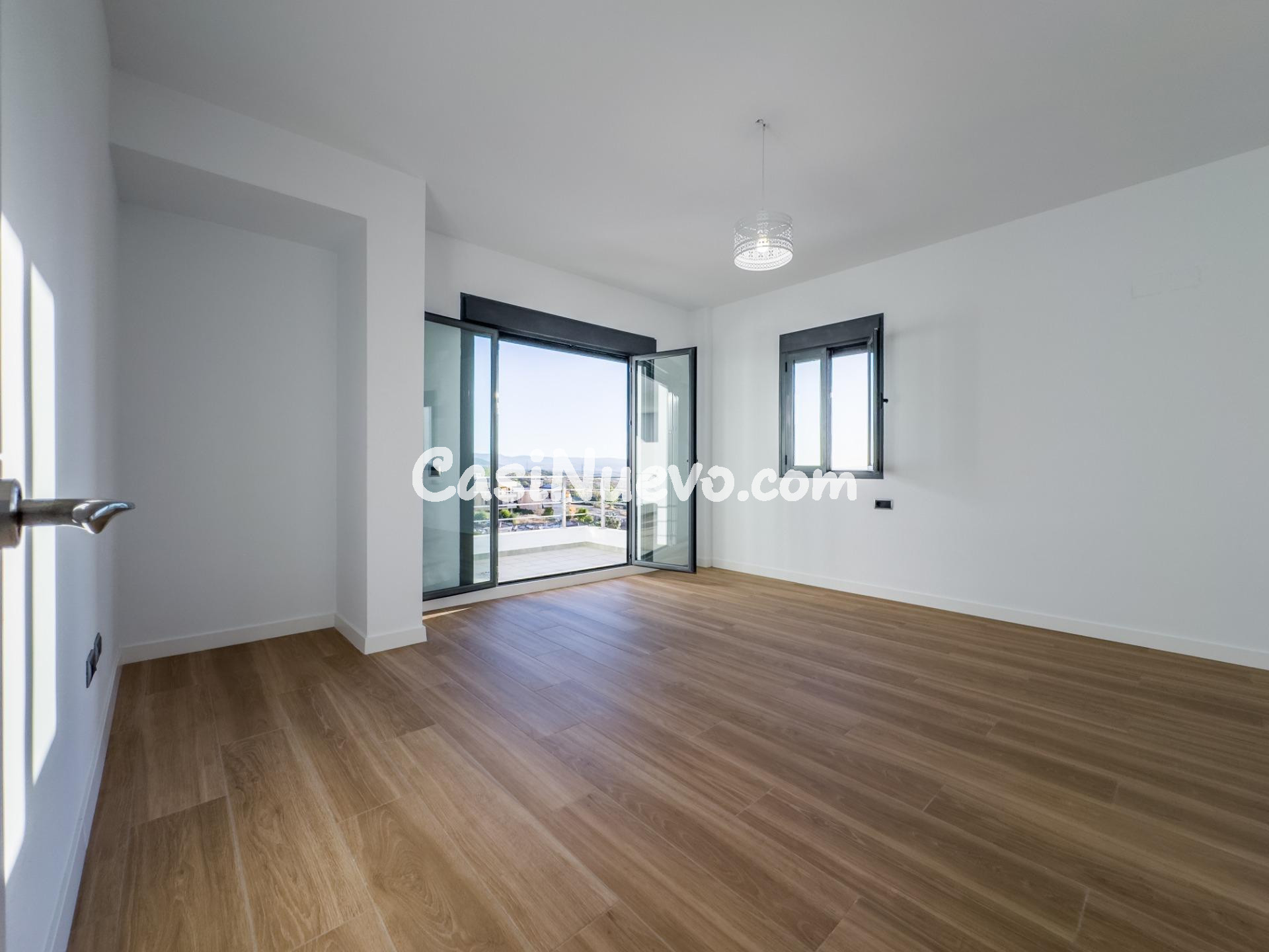 Chalet MINIMALISTA de DISEÑO MODERNO en venta en La Zubia. - foto 39