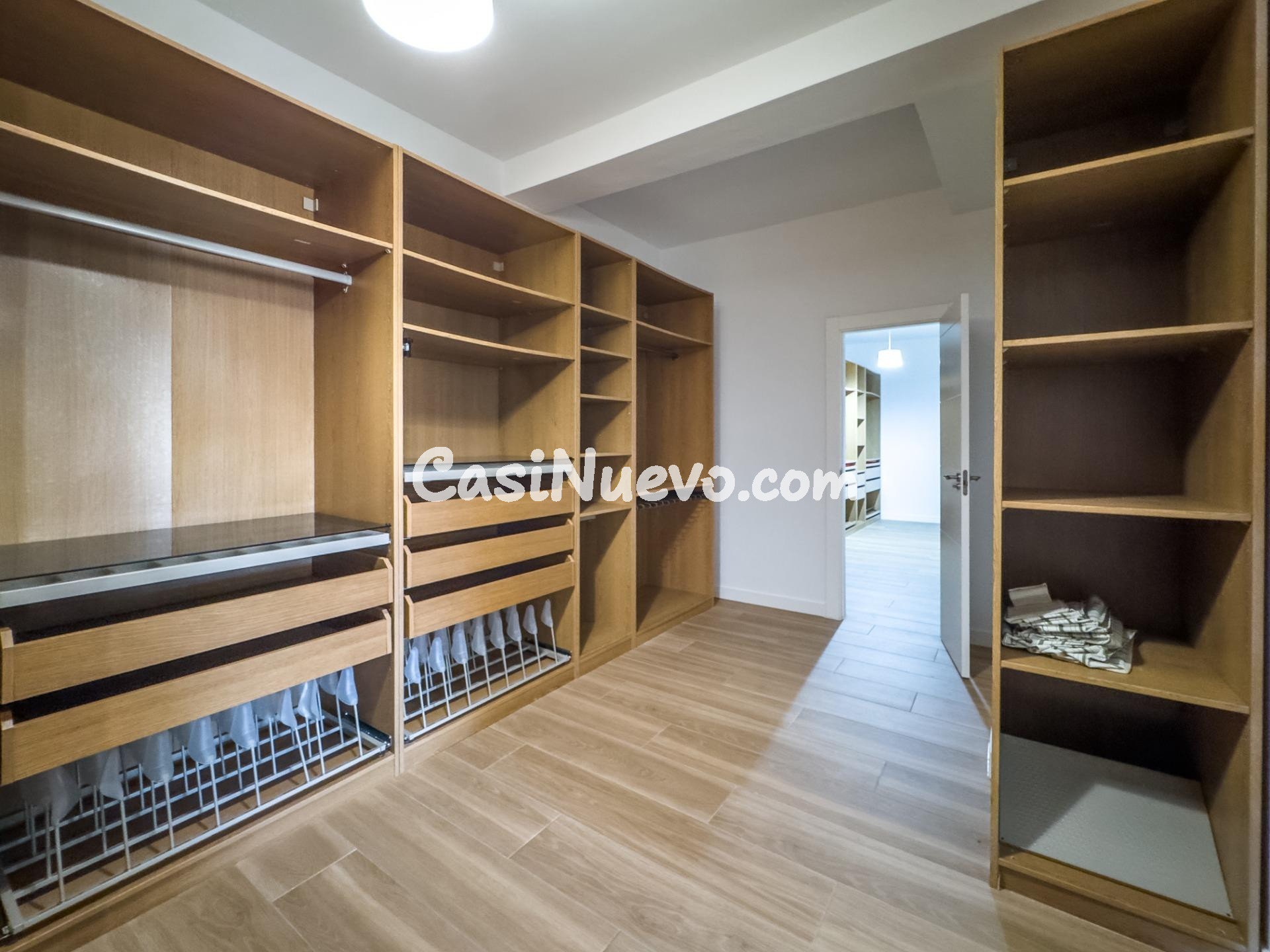Chalet MINIMALISTA de DISEÑO MODERNO en venta en La Zubia. - foto 45