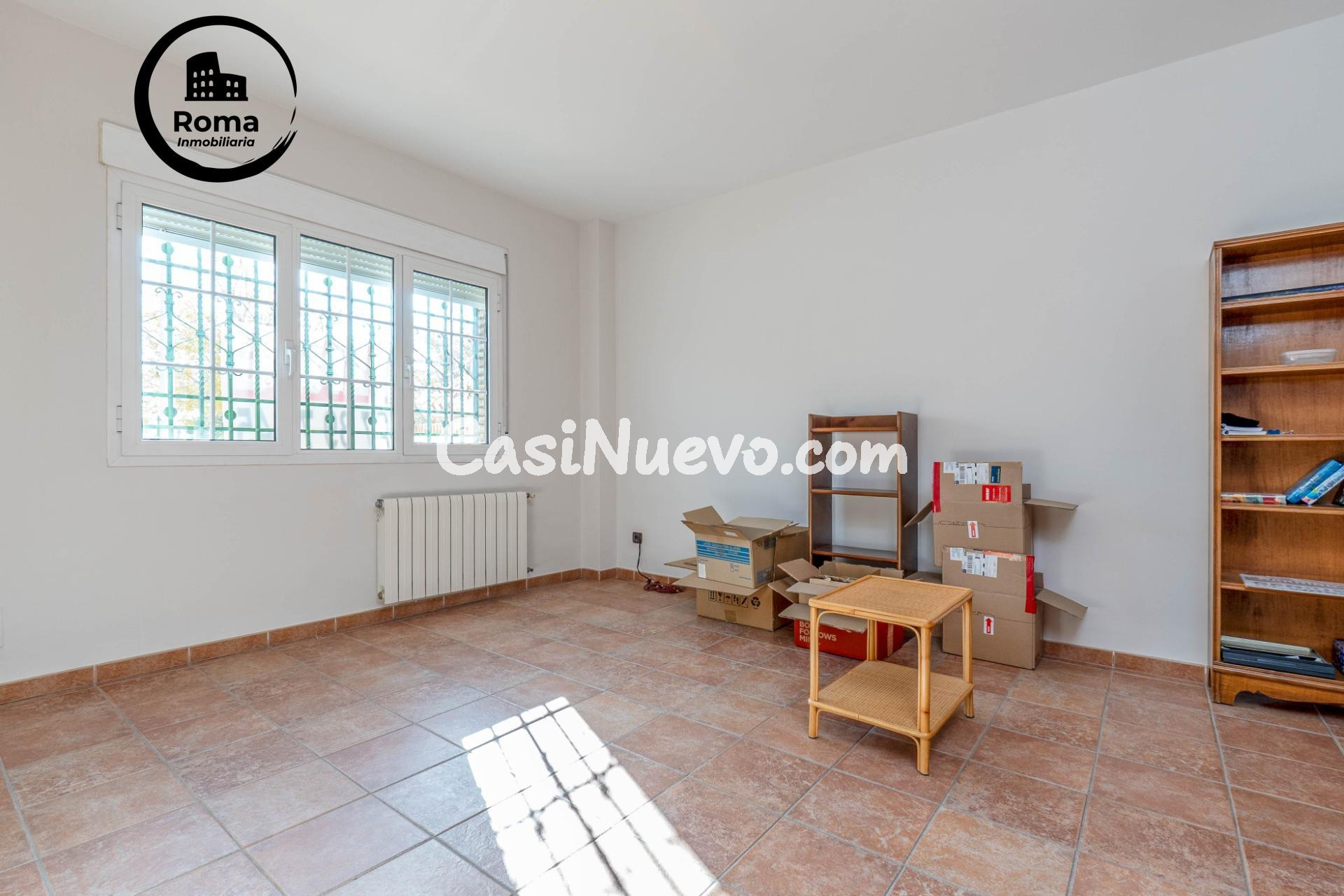 Chalet de 505 m2 construidos con piscina y jardines. 5 dormi - foto 30