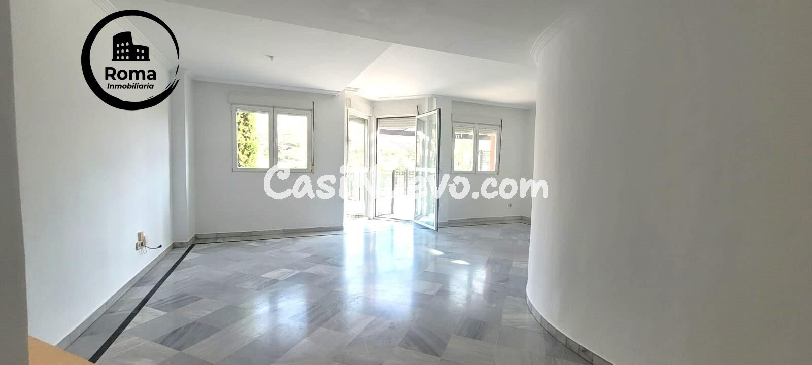 Exclusivo chalet en Urbanización El Serrallo - foto 16