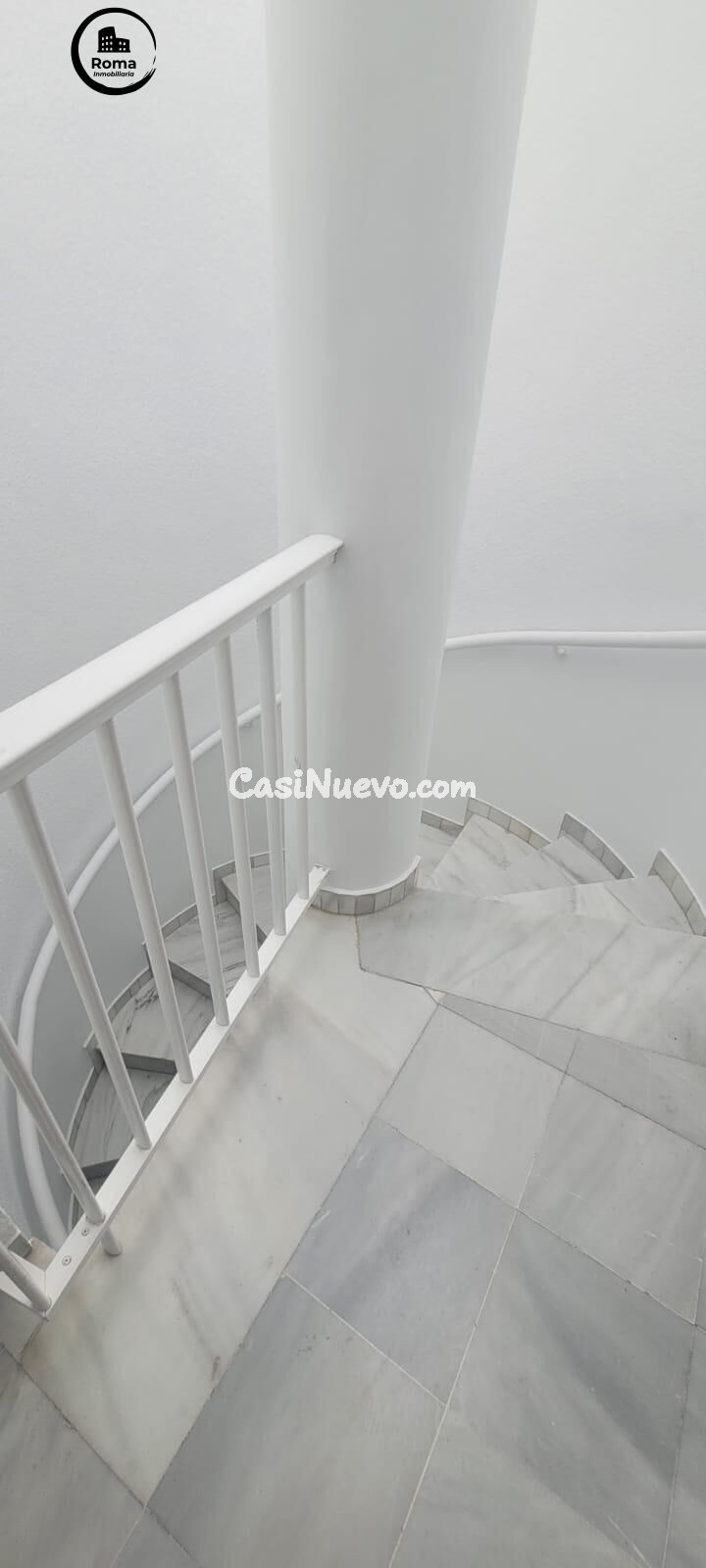 Exclusivo chalet en Urbanización El Serrallo - foto 22