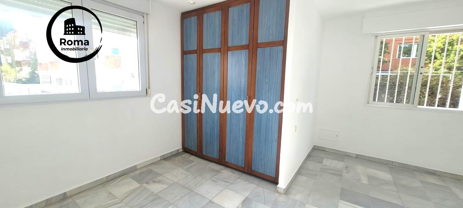 Exclusivo chalet en Urbanización El Serrallo - foto 30