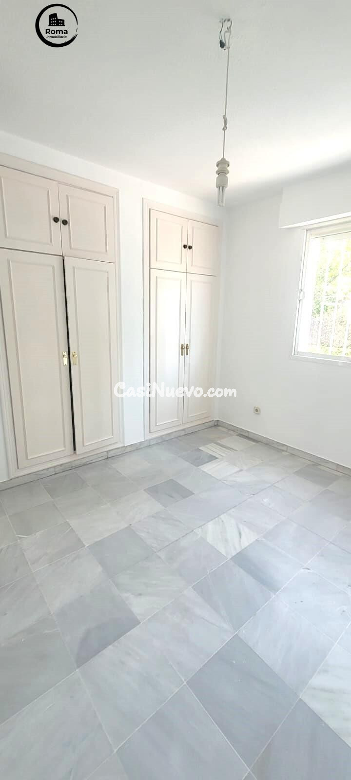 Exclusivo chalet en Urbanización El Serrallo - foto 32