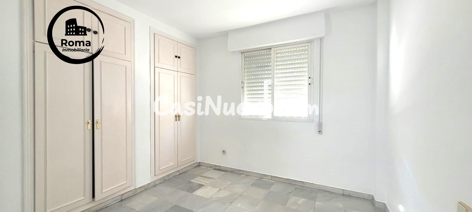 Exclusivo chalet en Urbanización El Serrallo - foto 33