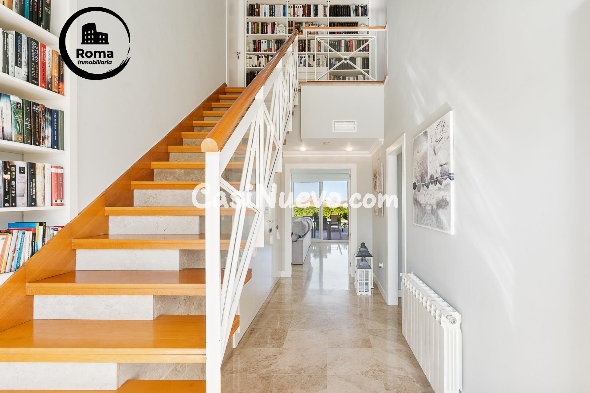 CHALET DE LUJO EN PRIMERA LINEA DE CAMPO DE GOLF - foto 5