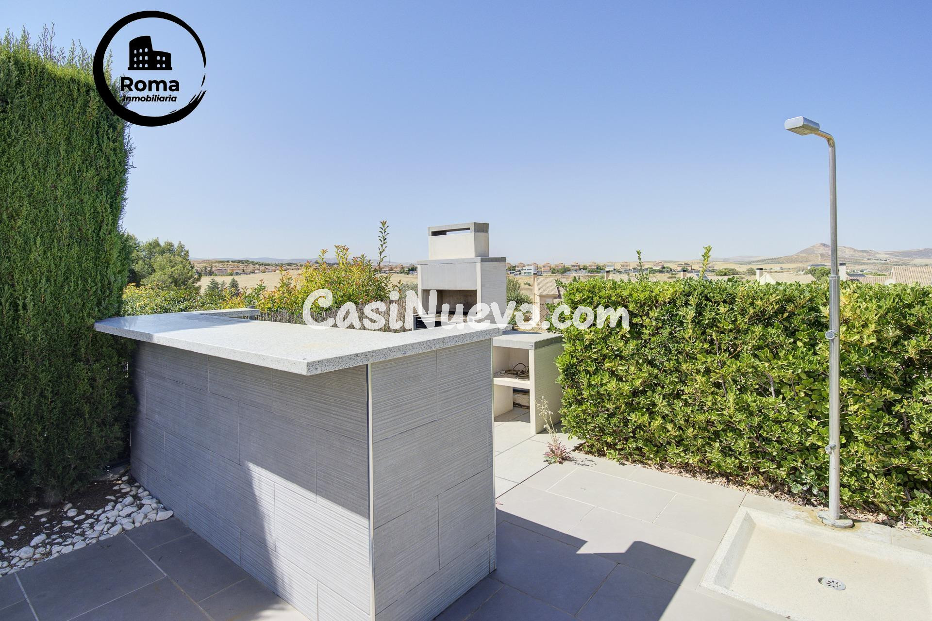 CHALET DE LUJO EN PRIMERA LINEA DE CAMPO DE GOLF - foto 15