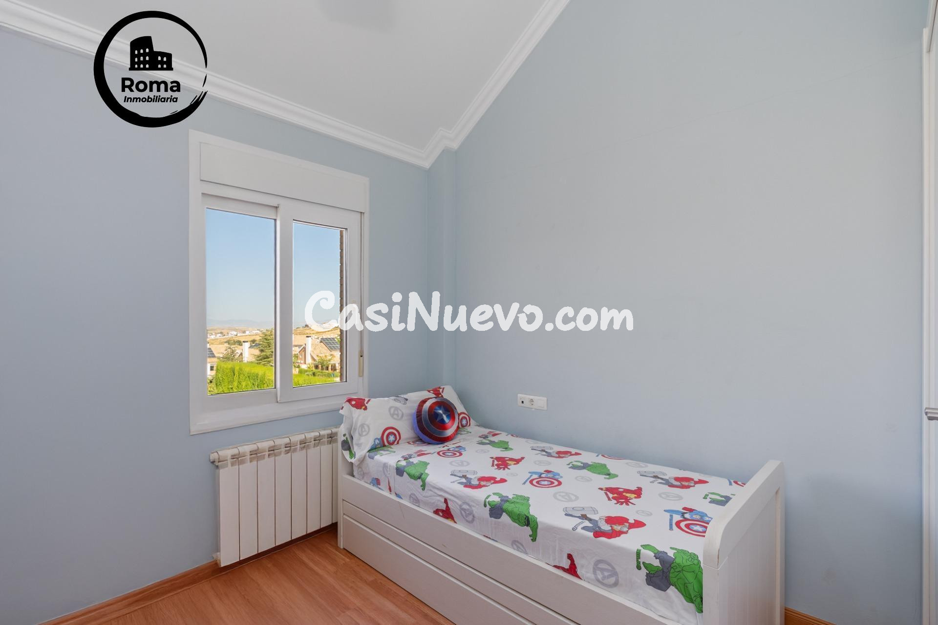 CHALET DE LUJO EN PRIMERA LINEA DE CAMPO DE GOLF - foto 35