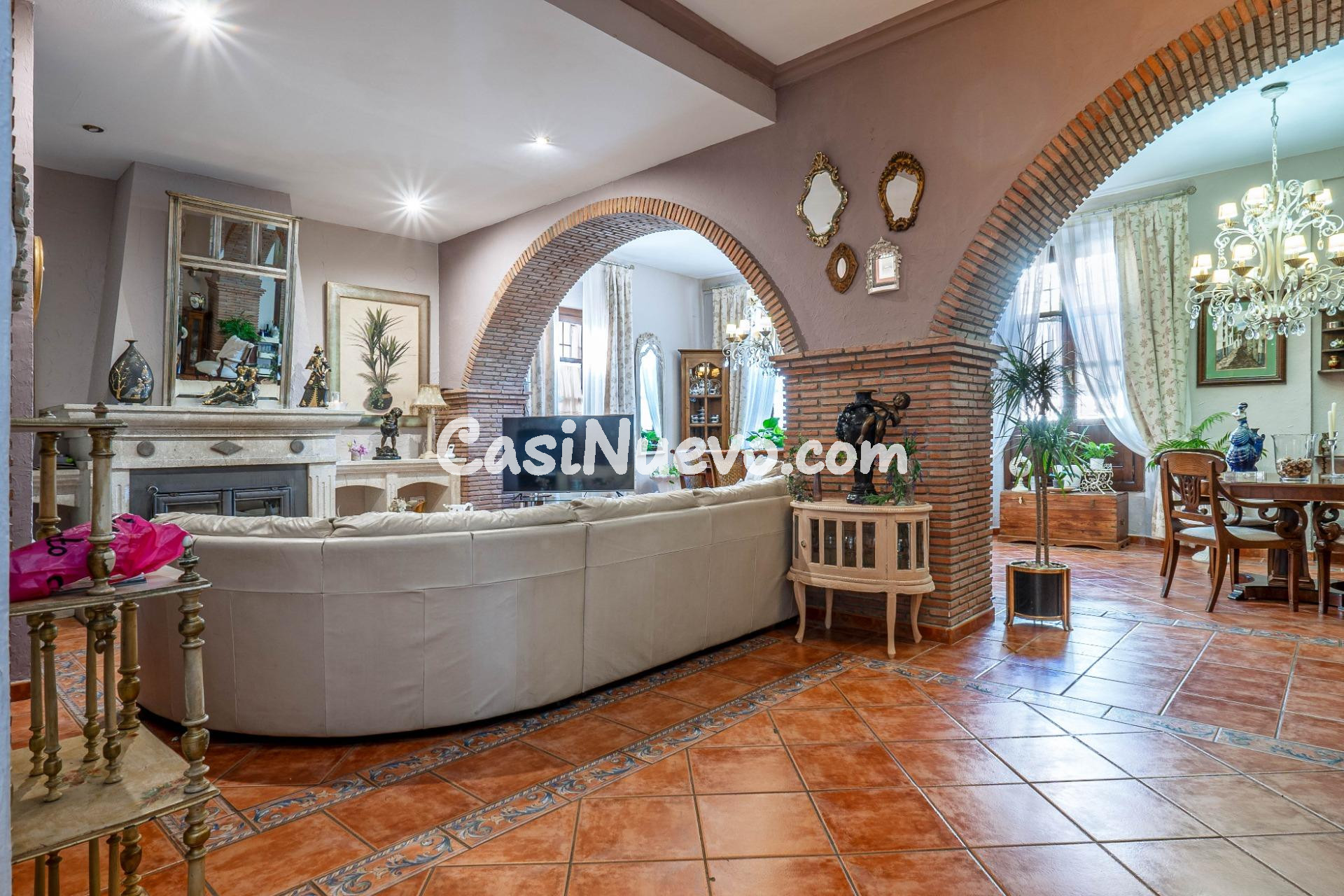 IMPRESIONANTE MANSIÓN EN LOMA LINDA. - foto 7