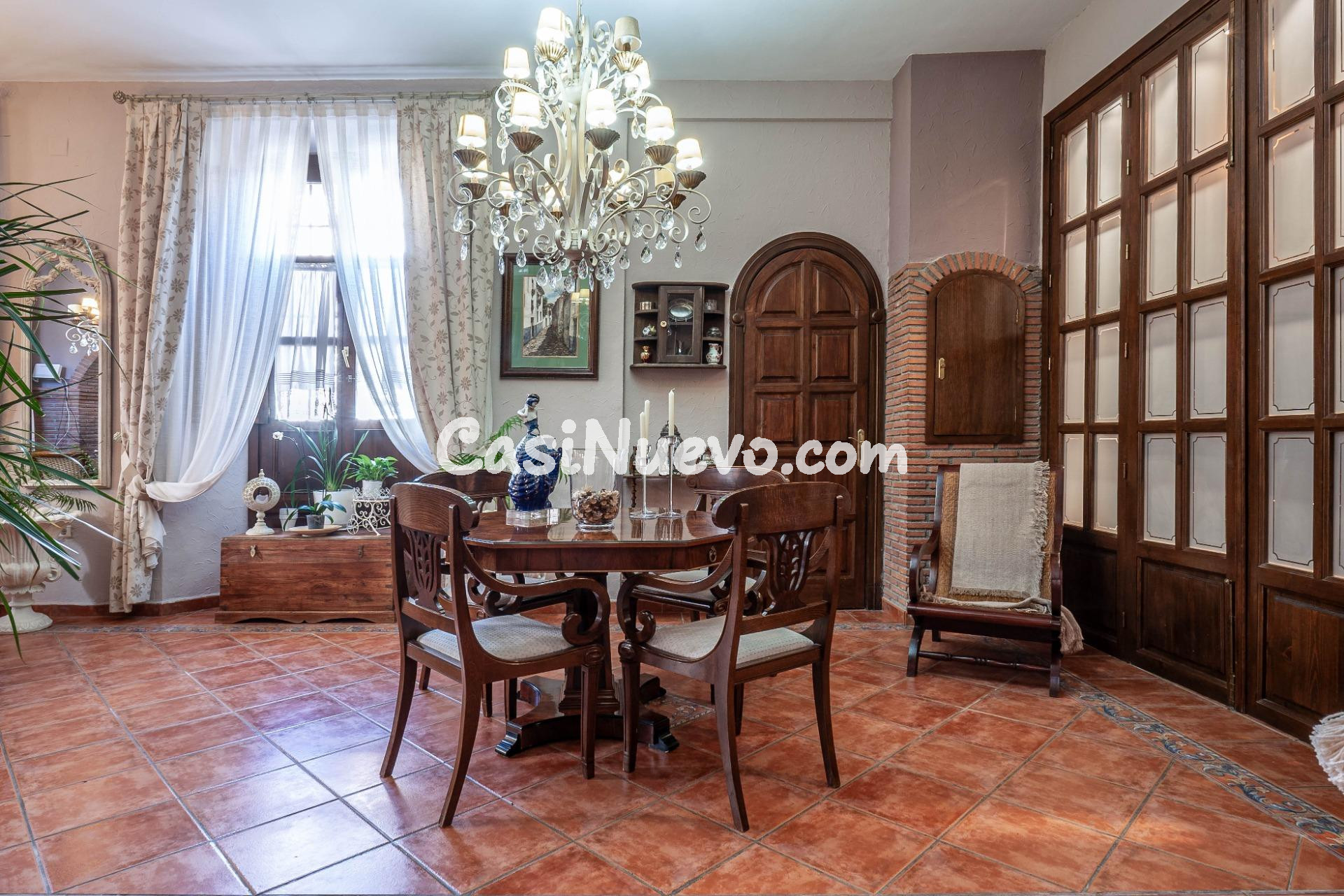 IMPRESIONANTE MANSIÓN EN LOMA LINDA. - foto 10