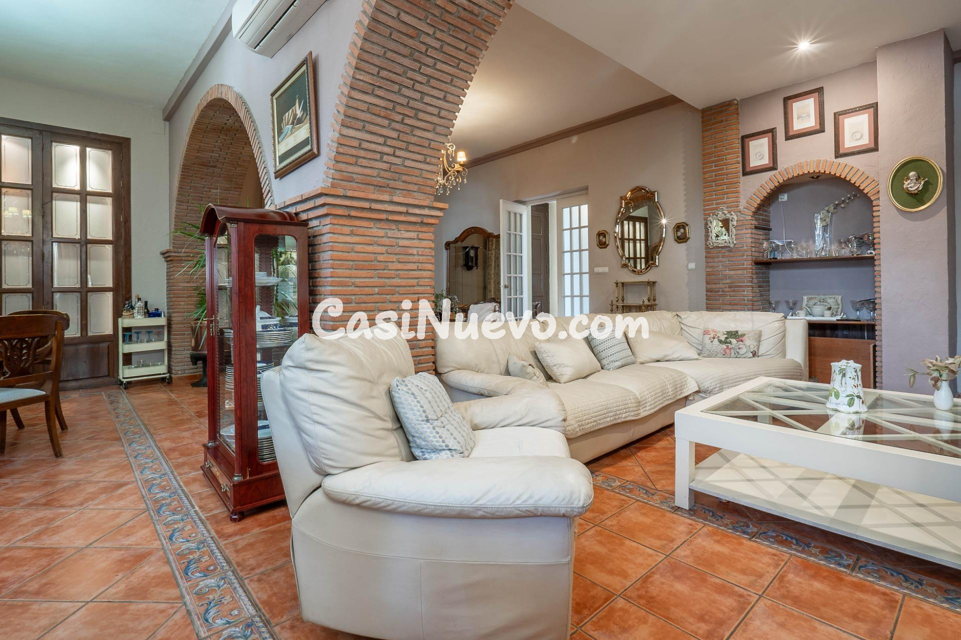 IMPRESIONANTE MANSIÓN EN LOMA LINDA. - foto 15