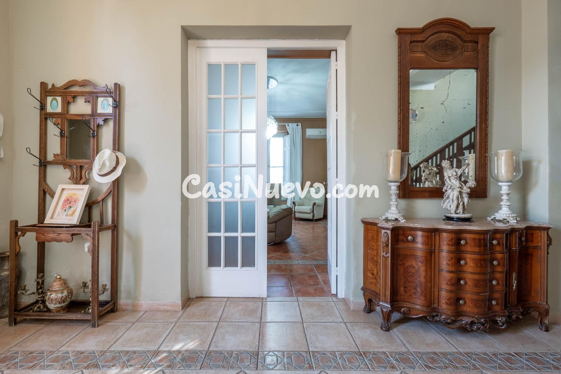 IMPRESIONANTE MANSIÓN EN LOMA LINDA. - foto 16