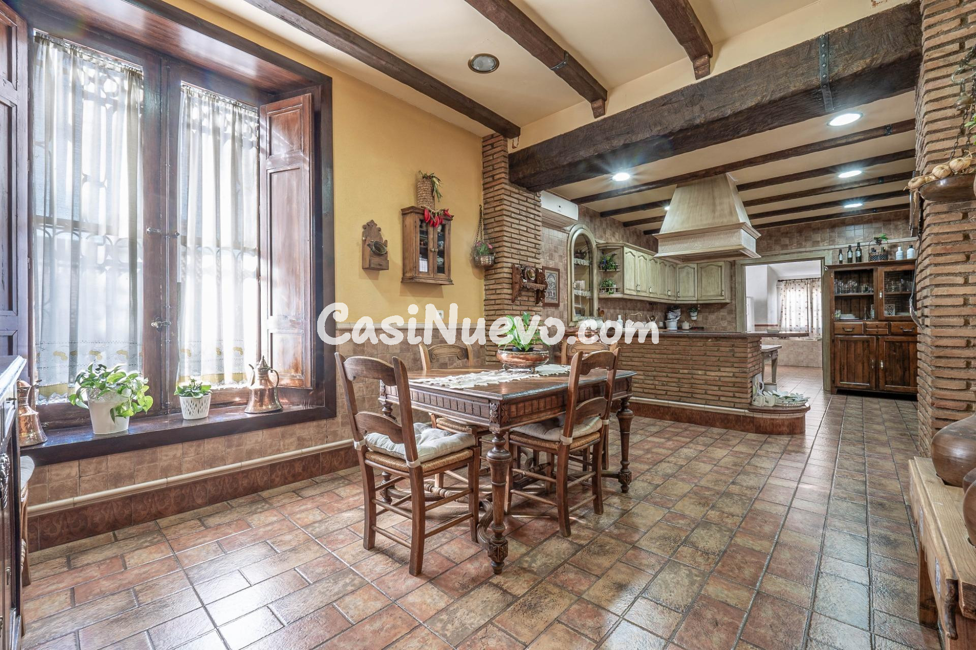 IMPRESIONANTE MANSIÓN EN LOMA LINDA. - foto 25