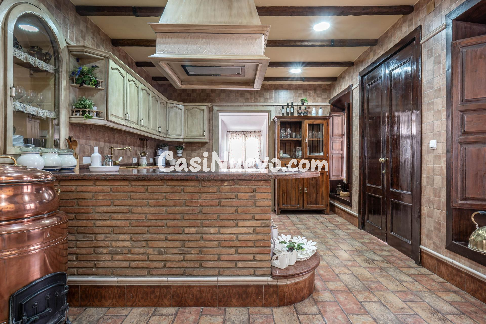 IMPRESIONANTE MANSIÓN EN LOMA LINDA. - foto 26