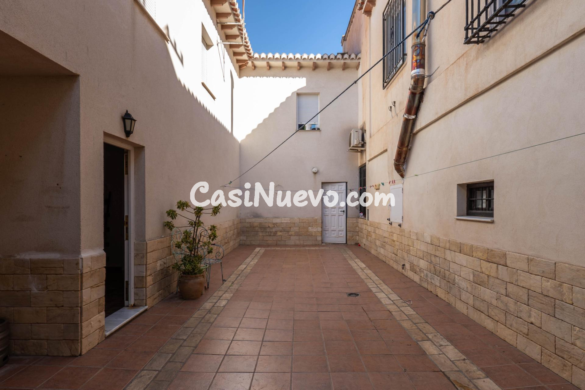 IMPRESIONANTE MANSIÓN EN LOMA LINDA. - foto 31