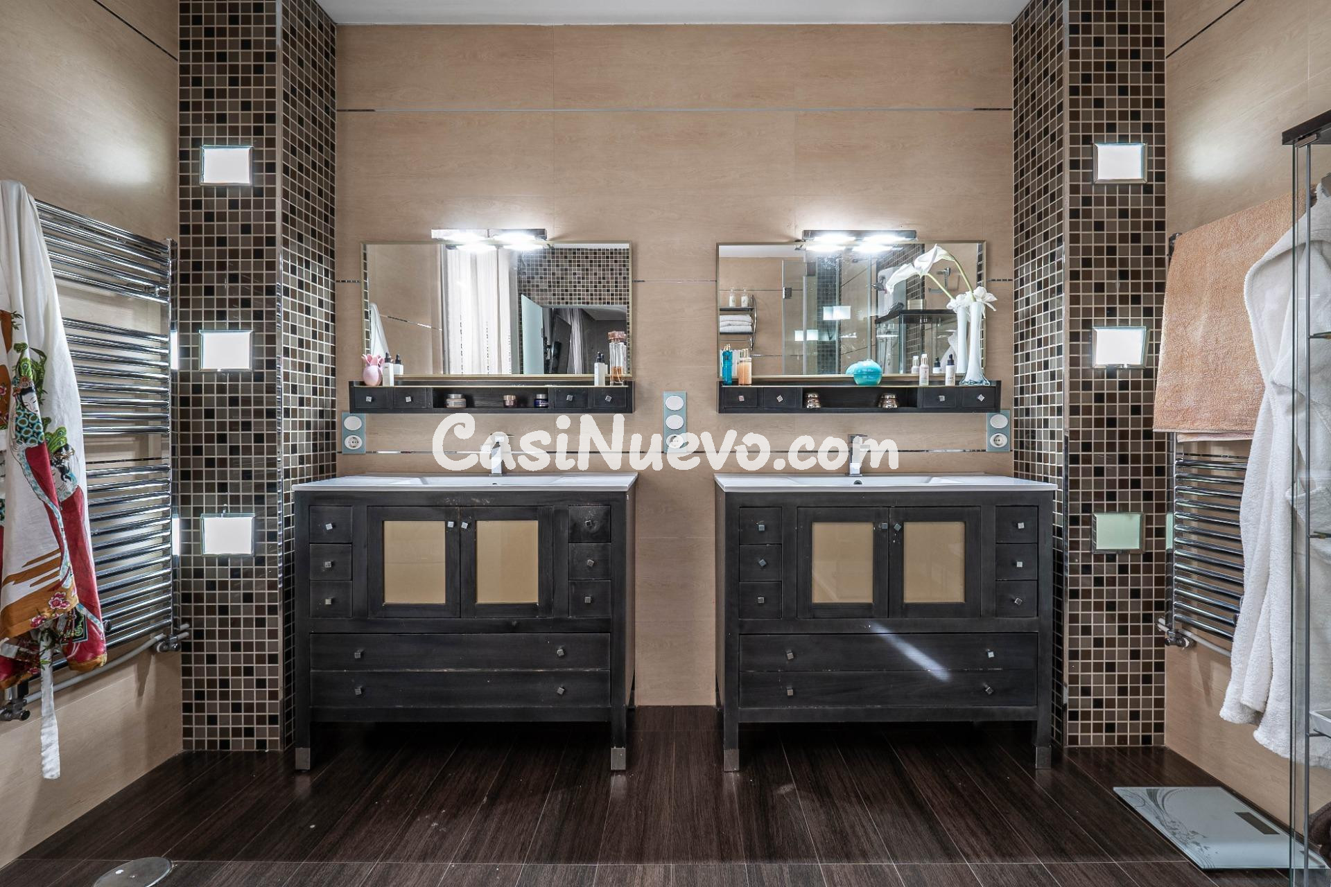 IMPRESIONANTE MANSIÓN EN LOMA LINDA. - foto 42