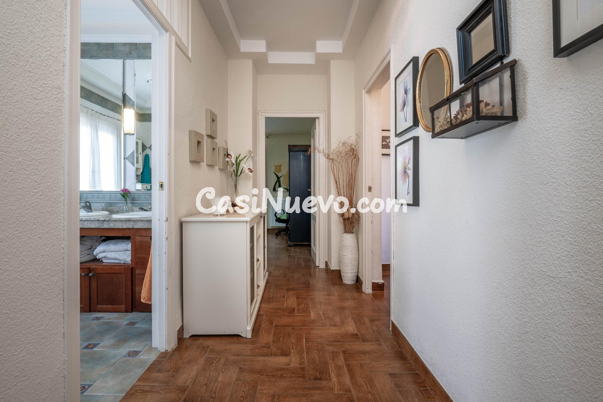 IMPRESIONANTE MANSIÓN EN LOMA LINDA. - foto 45