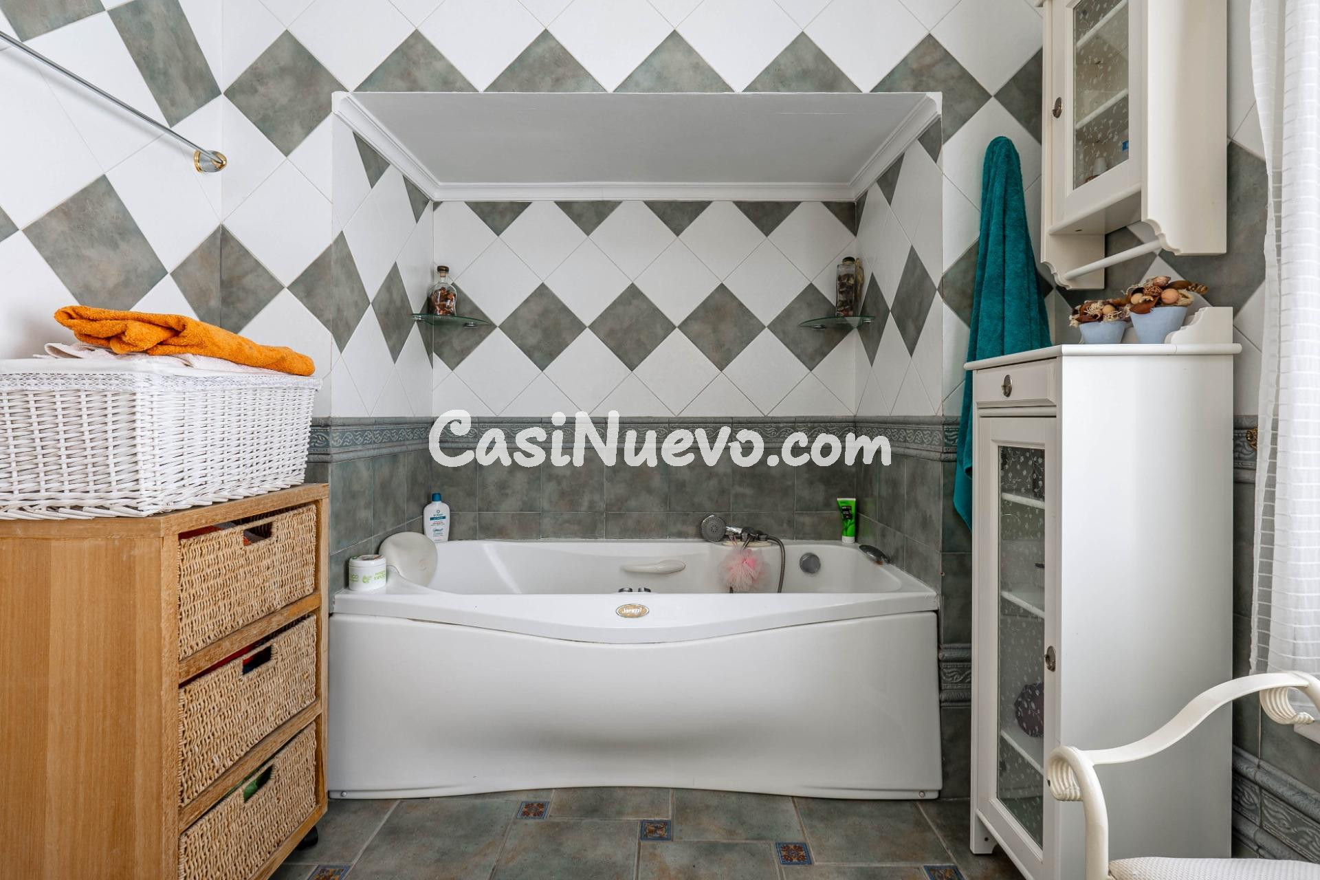 IMPRESIONANTE MANSIÓN EN LOMA LINDA. - foto 47