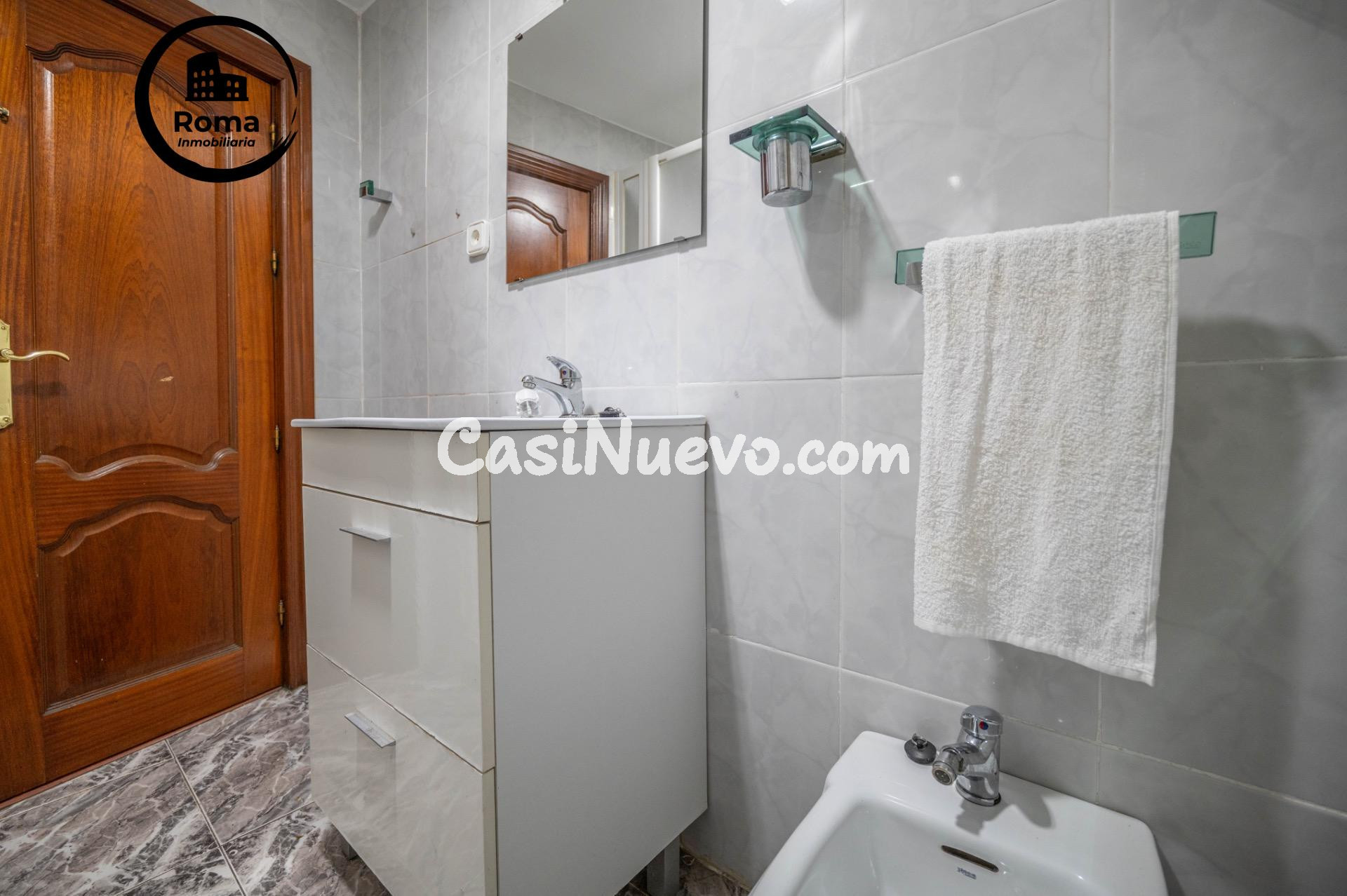 Piso con gran potencial en el Zaidín, junto al PTS – Granada - foto 18