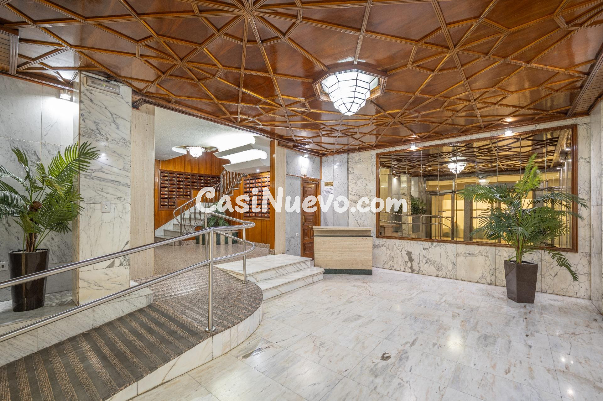 Piso en Méndez Núñez con cochera en el mismo edificio - foto 8