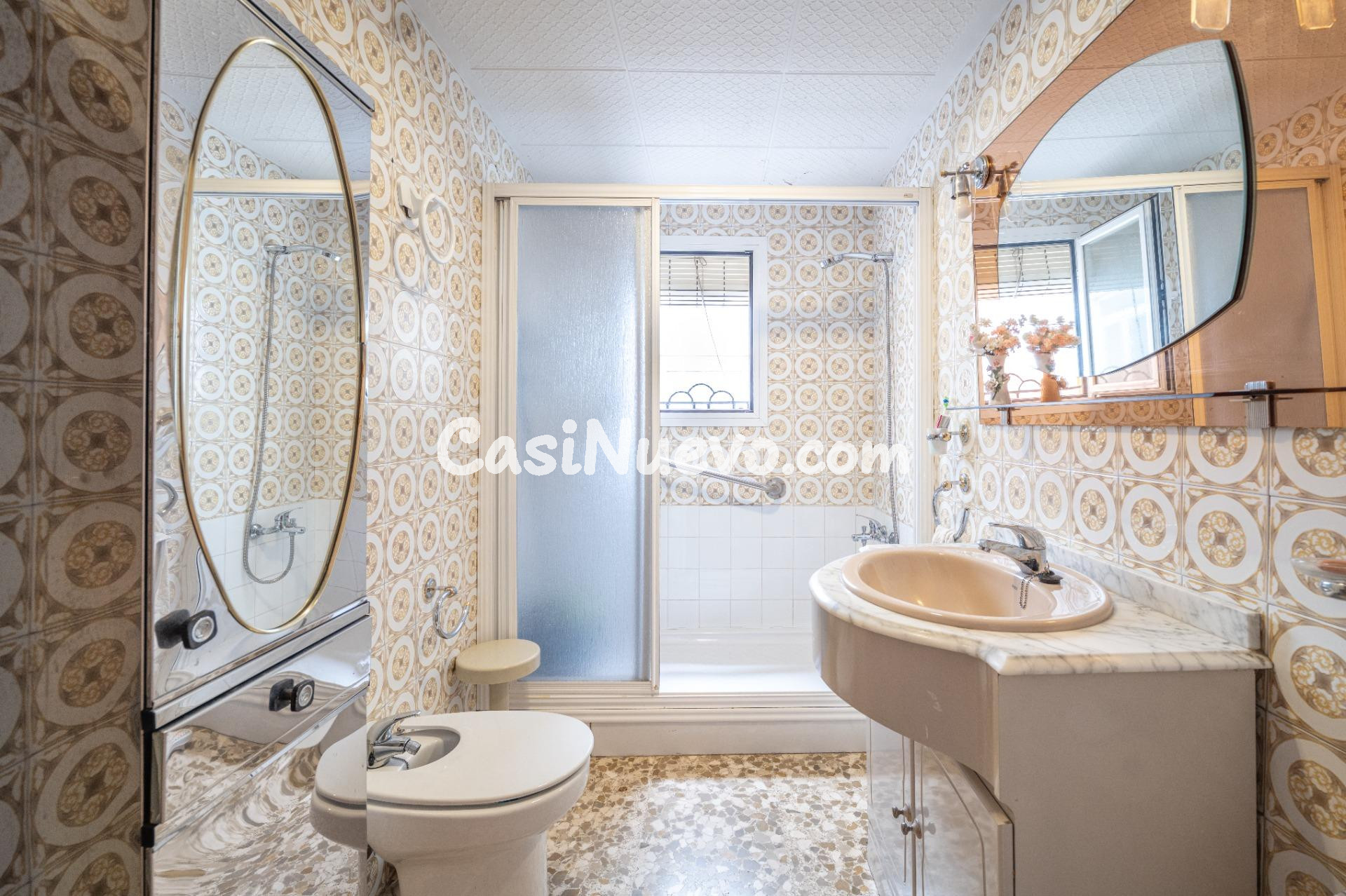 Piso en Méndez Núñez con cochera en el mismo edificio - foto 16