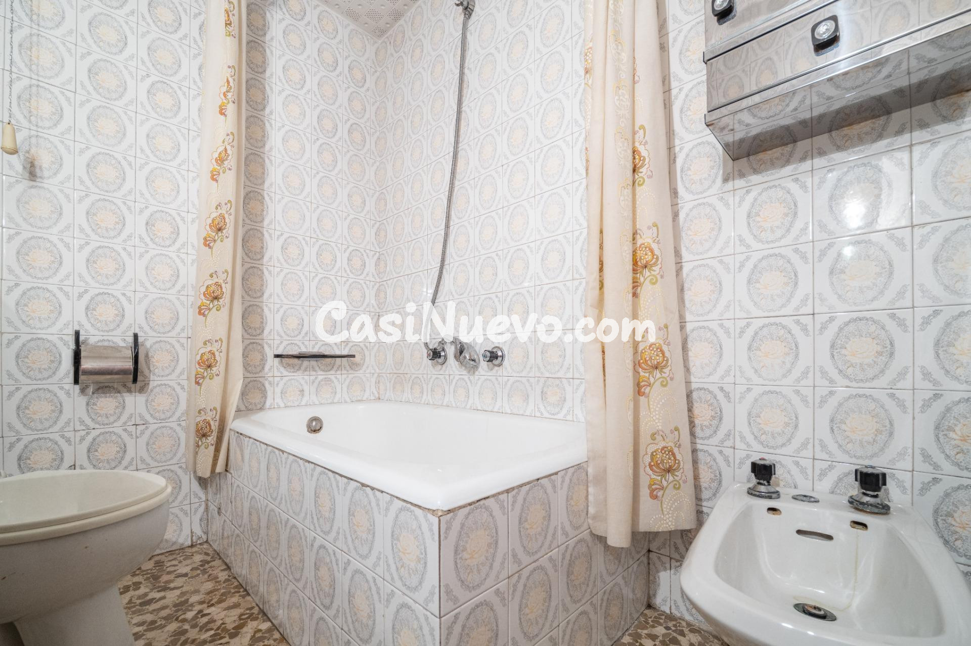 Piso en Méndez Núñez con cochera en el mismo edificio - foto 36