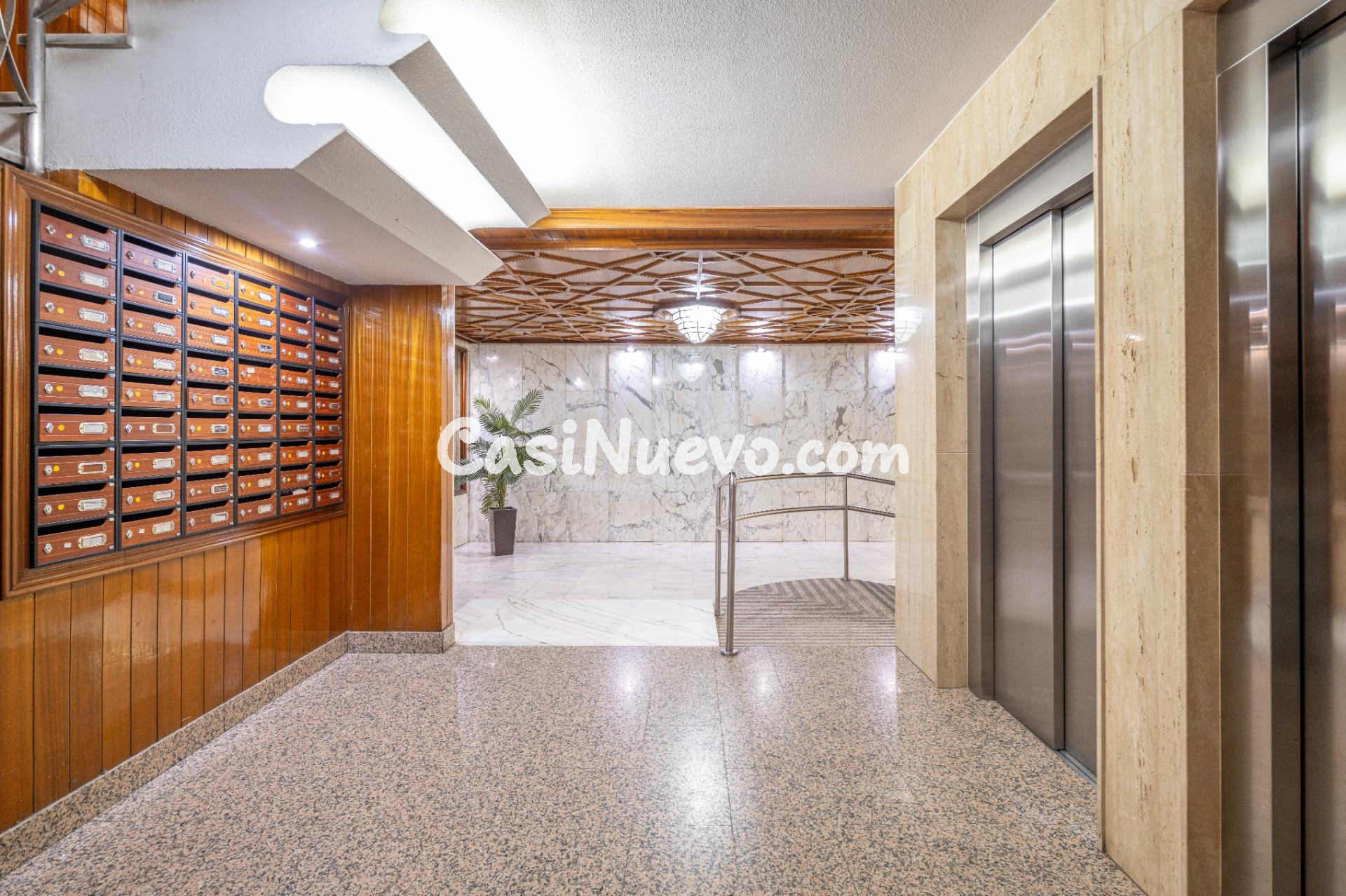 Piso en Méndez Núñez con cochera en el mismo edificio - foto 46