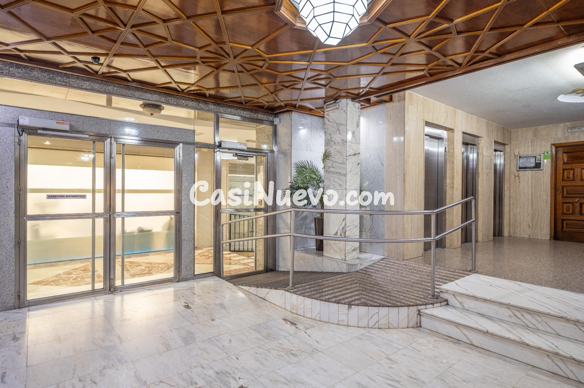 Piso en Méndez Núñez con cochera en el mismo edificio - foto 47