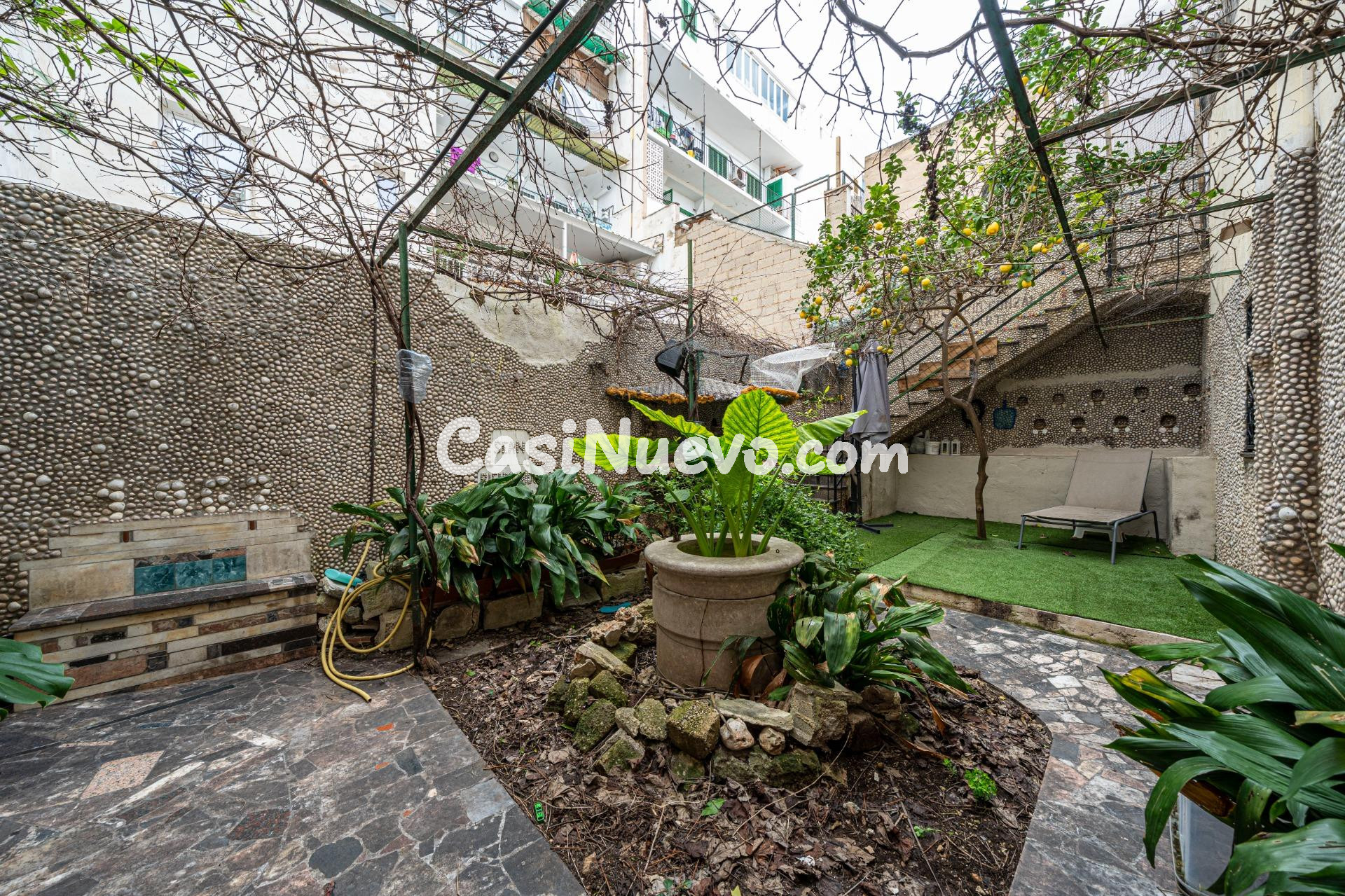 Chalet adosado con jardín, terraza y amplio terrado - foto 29