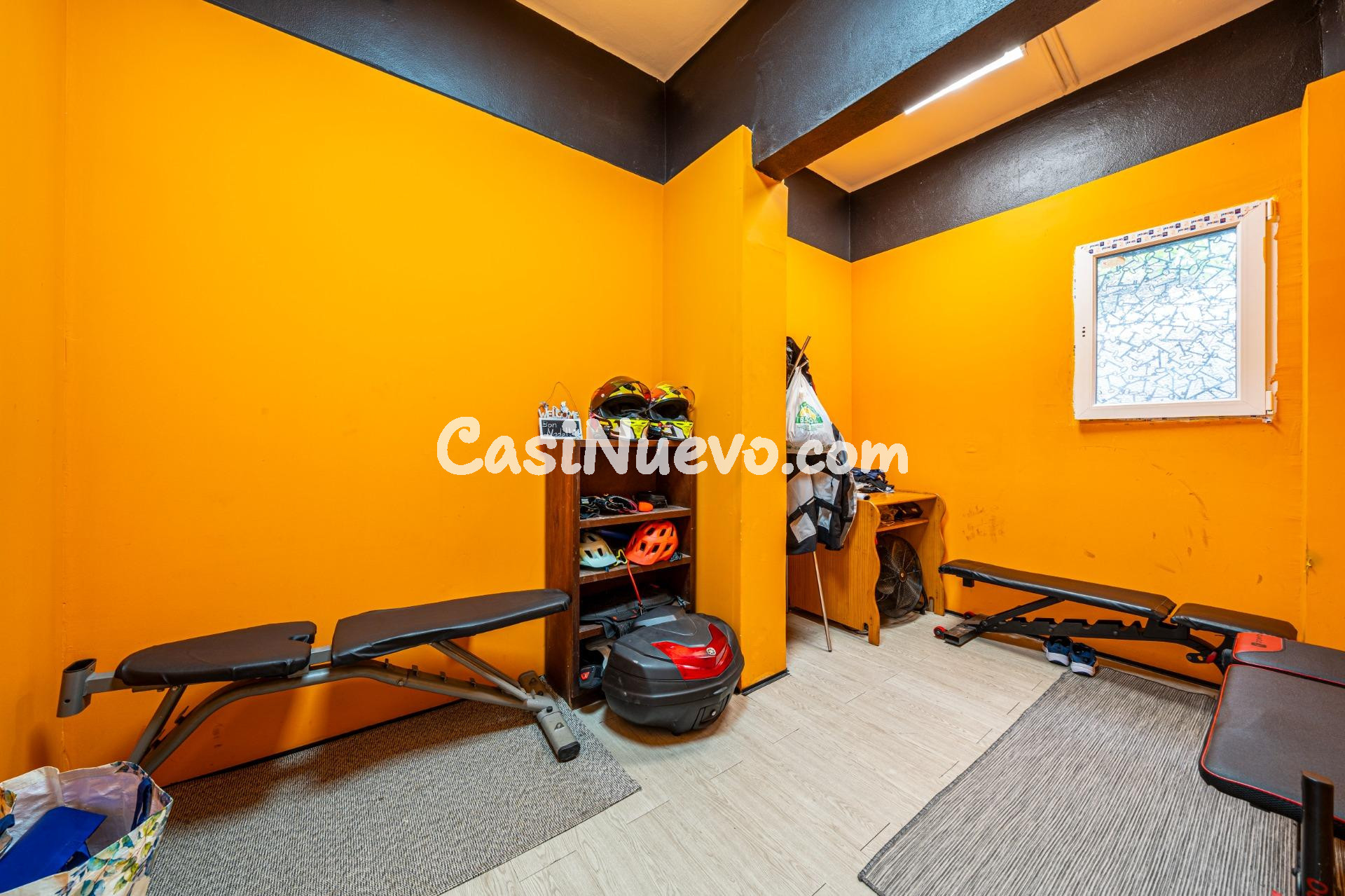 Chalet adosado con jardín, terraza y amplio terrado - foto 38