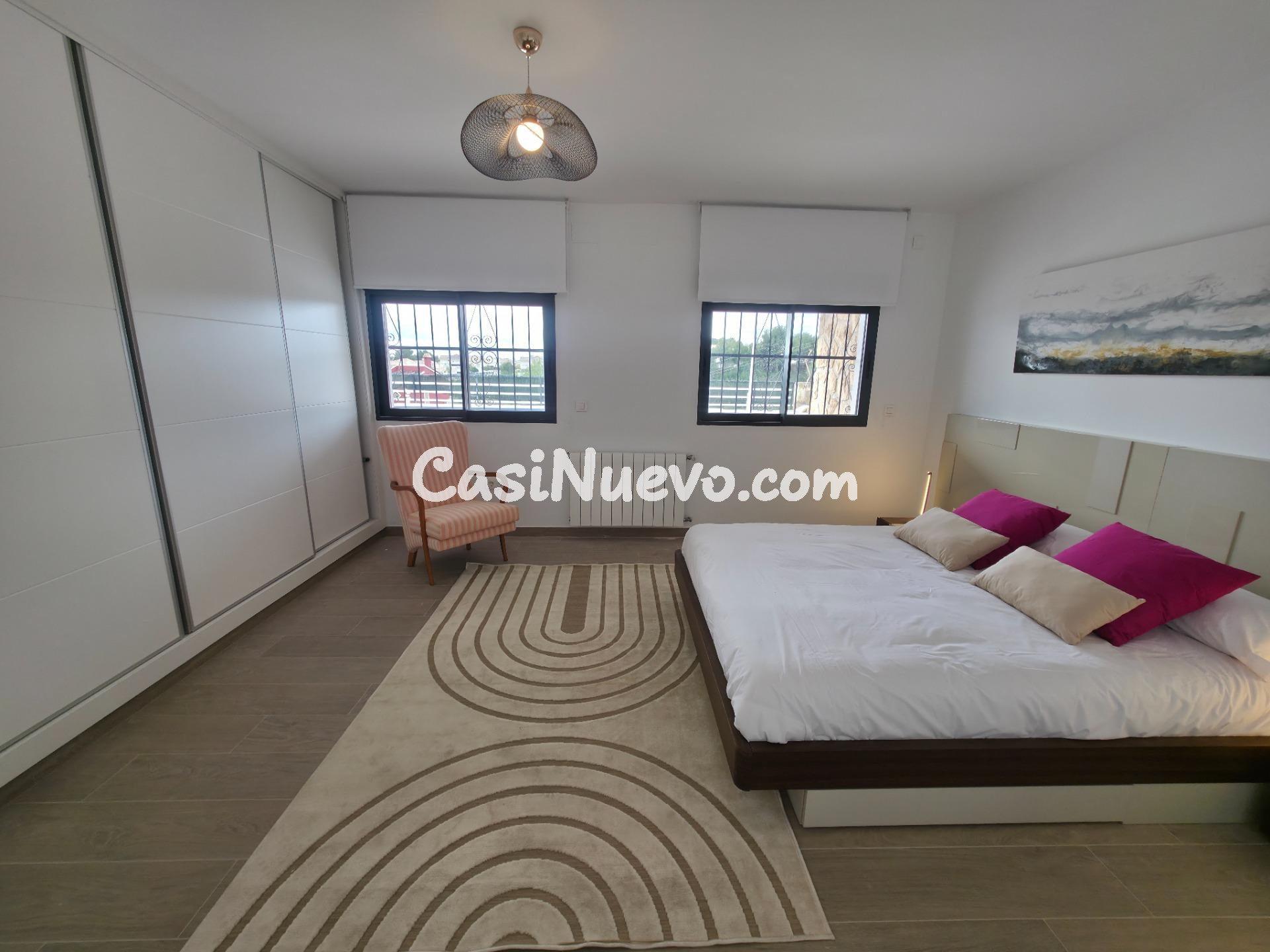 Villa independiente de 5 dormitorios con piscina y opción de - foto 5