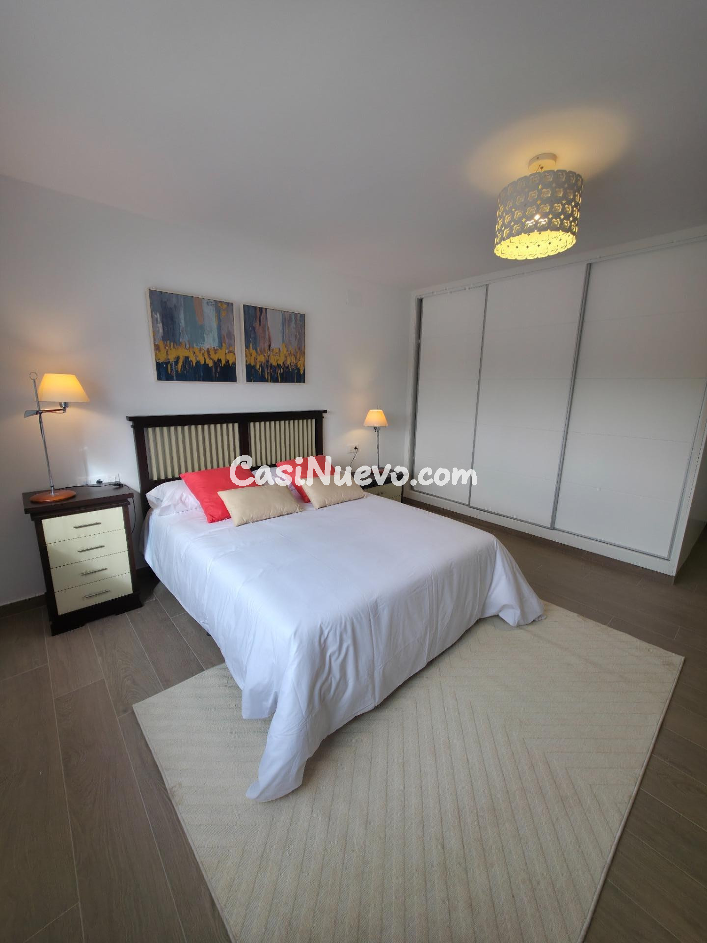 Villa independiente de 5 dormitorios con piscina y opción de - foto 8