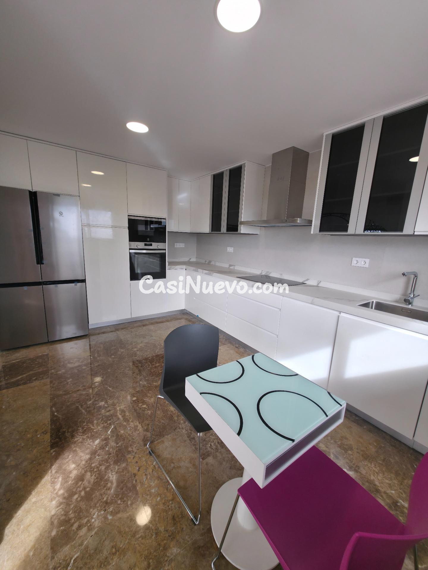 Villa independiente de 5 dormitorios con piscina y opción de - foto 14