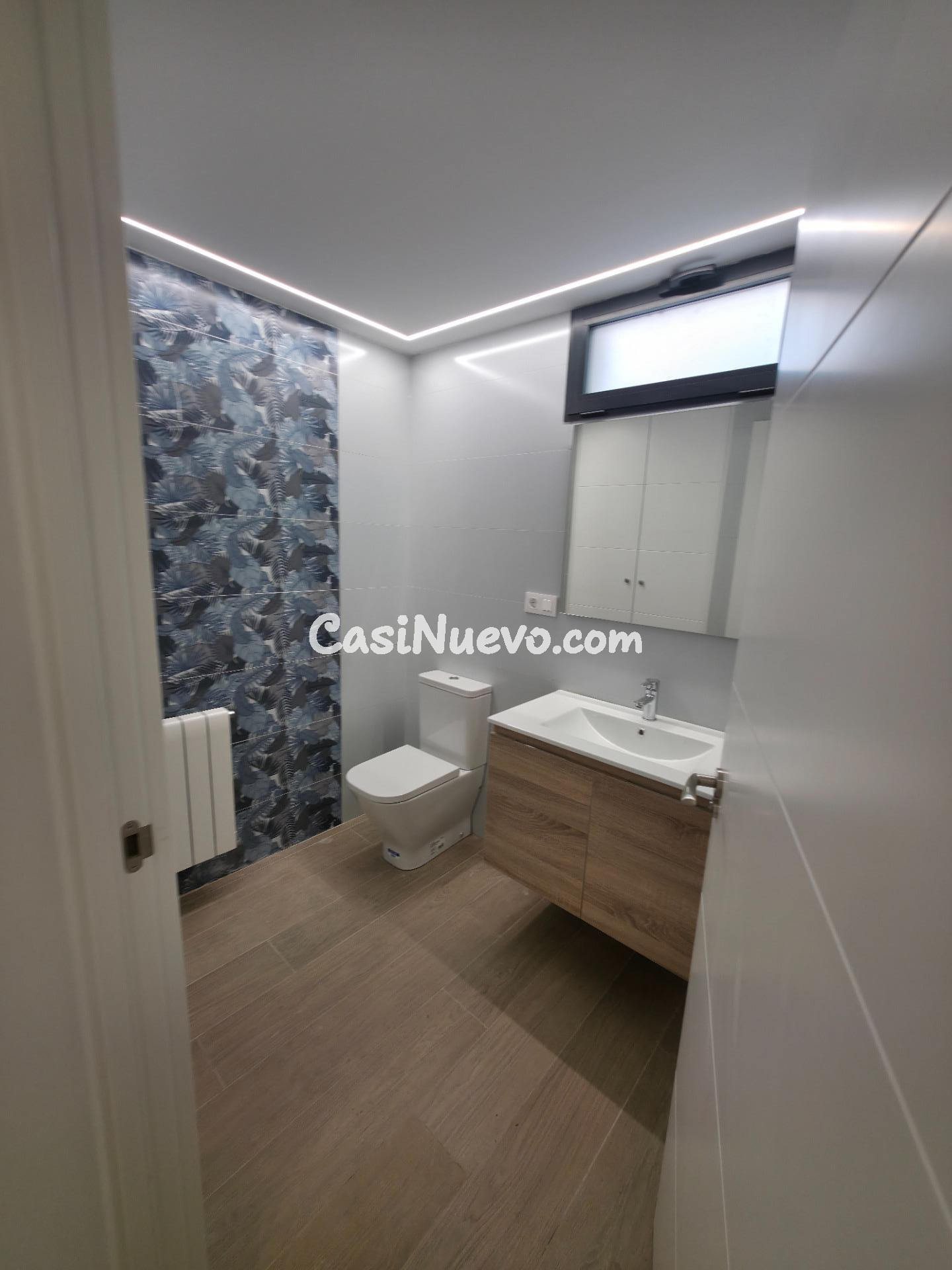 Villa independiente de 5 dormitorios con piscina y opción de - foto 21