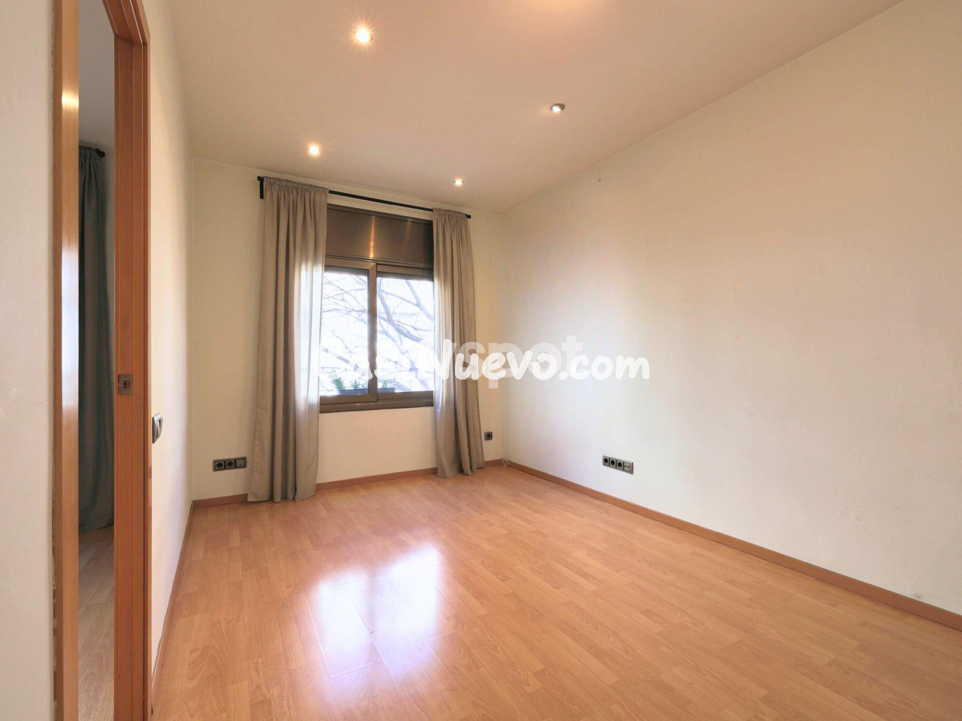 Encantador piso de dos habitaciones junto a la Sagrada Famil - foto 15